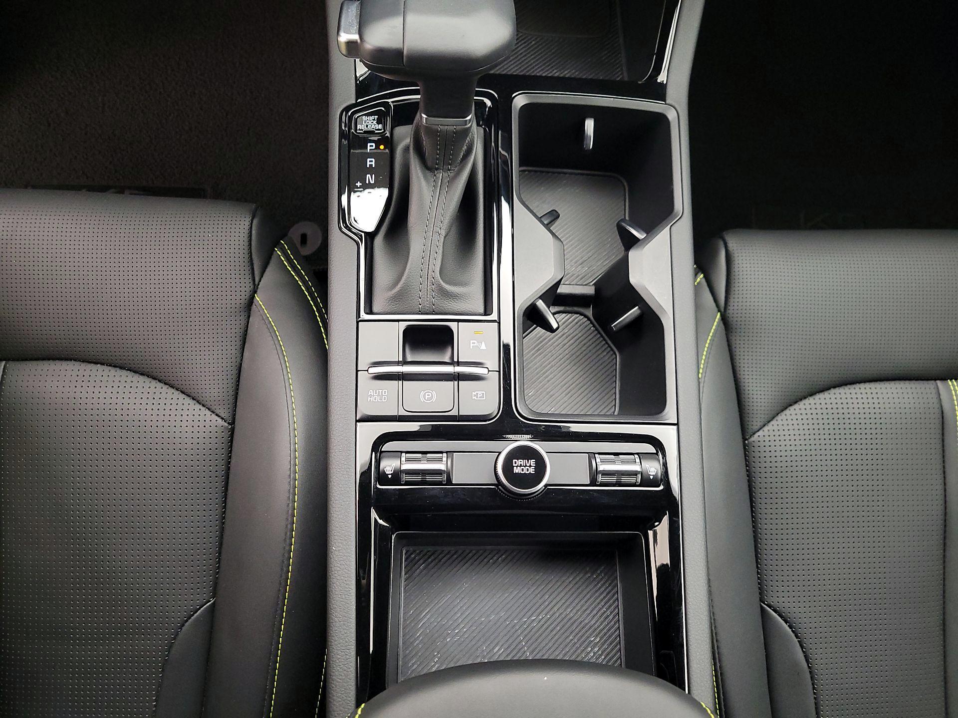 Thumbnail: 2025 Kia K5 - 18