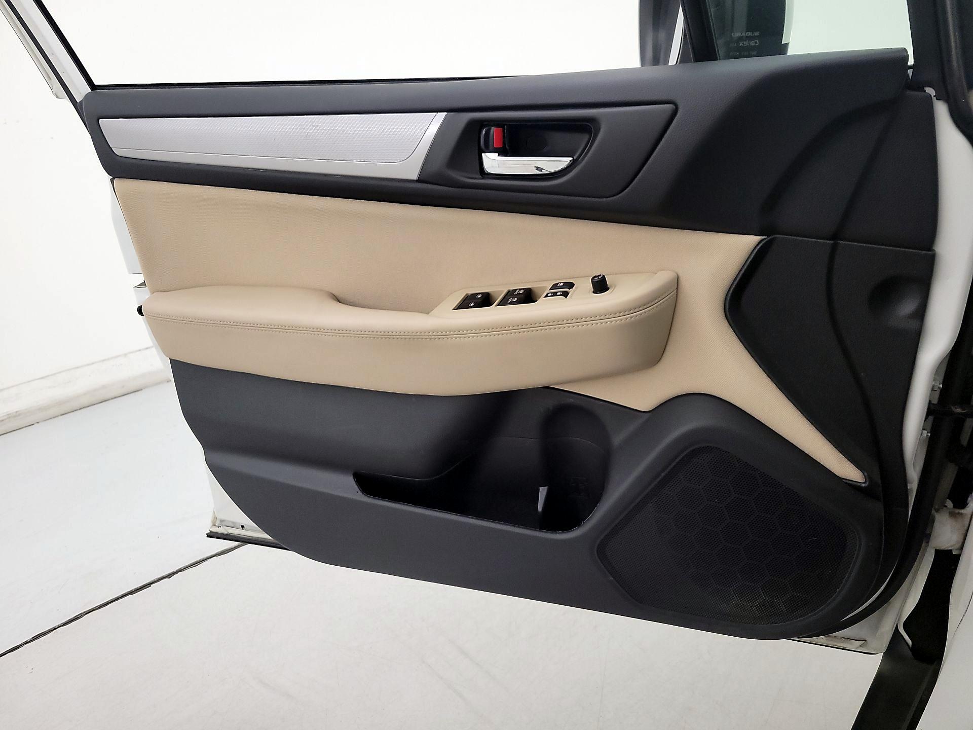 Thumbnail: 2018 Subaru Outback - 12