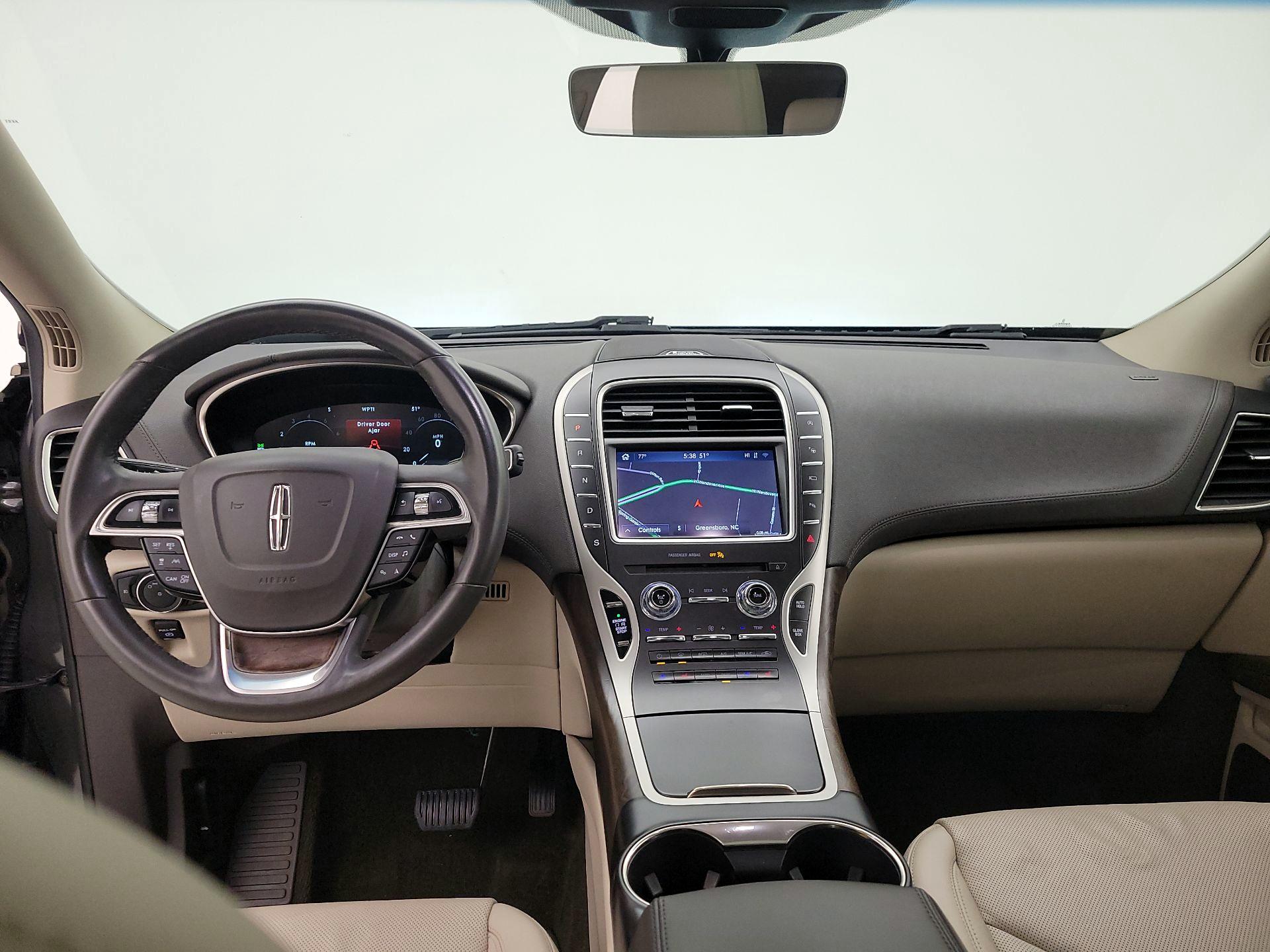 Thumbnail: 2020 Lincoln Nautilus - 9