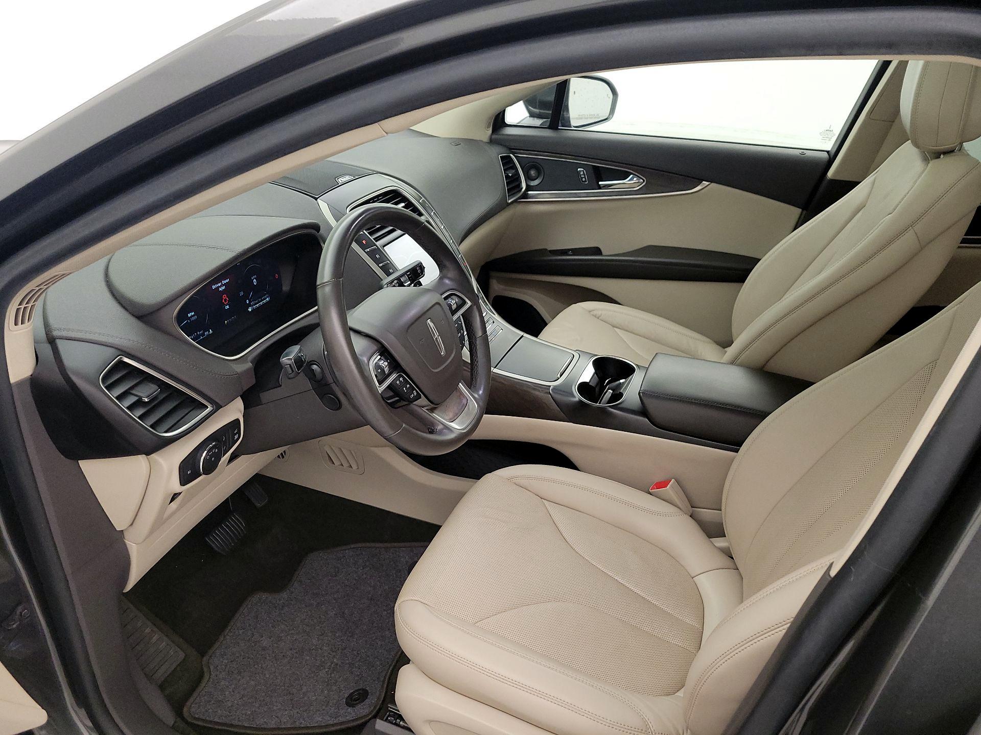 Thumbnail: 2020 Lincoln Nautilus - 11