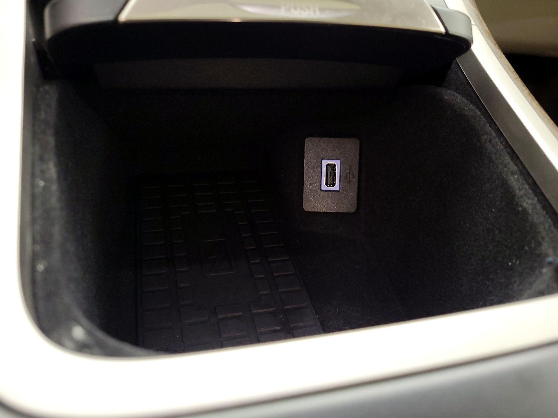 Thumbnail: 2020 Lincoln Nautilus - 19