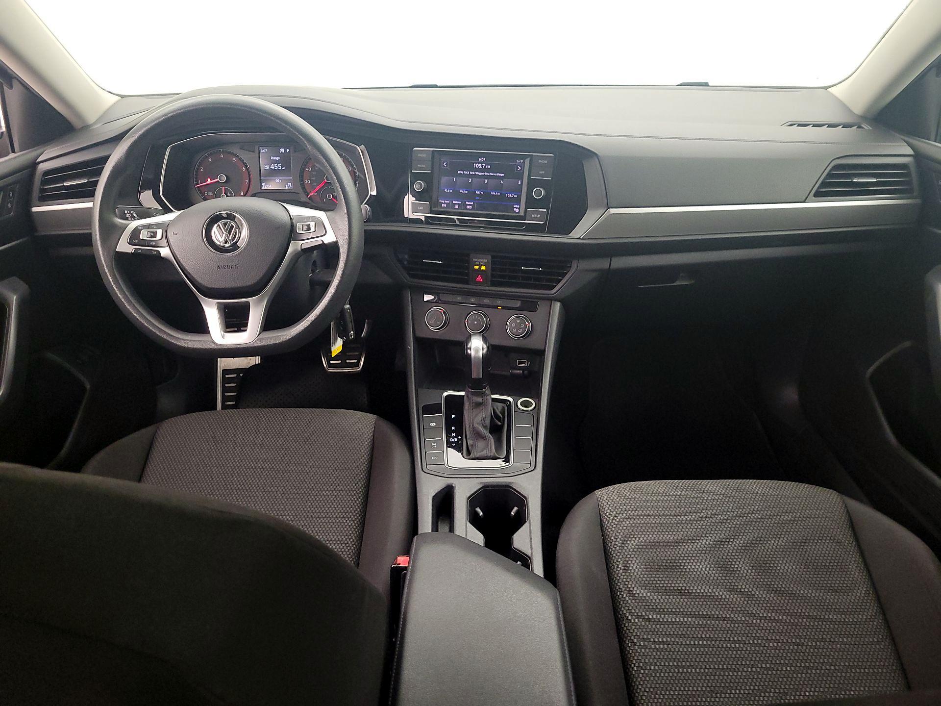 Thumbnail: 2019 Volkswagen Jetta - 9