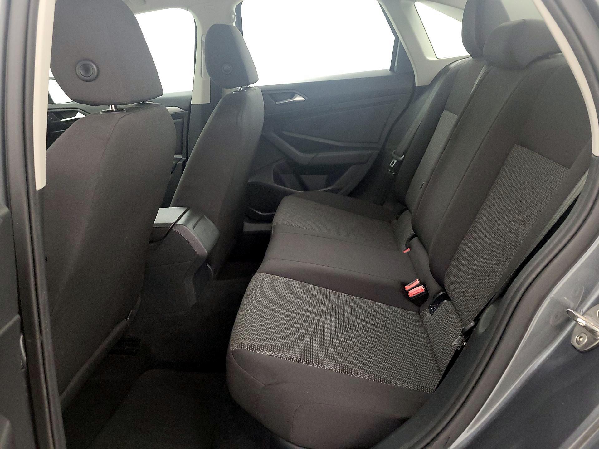 Thumbnail: 2019 Volkswagen Jetta - 19