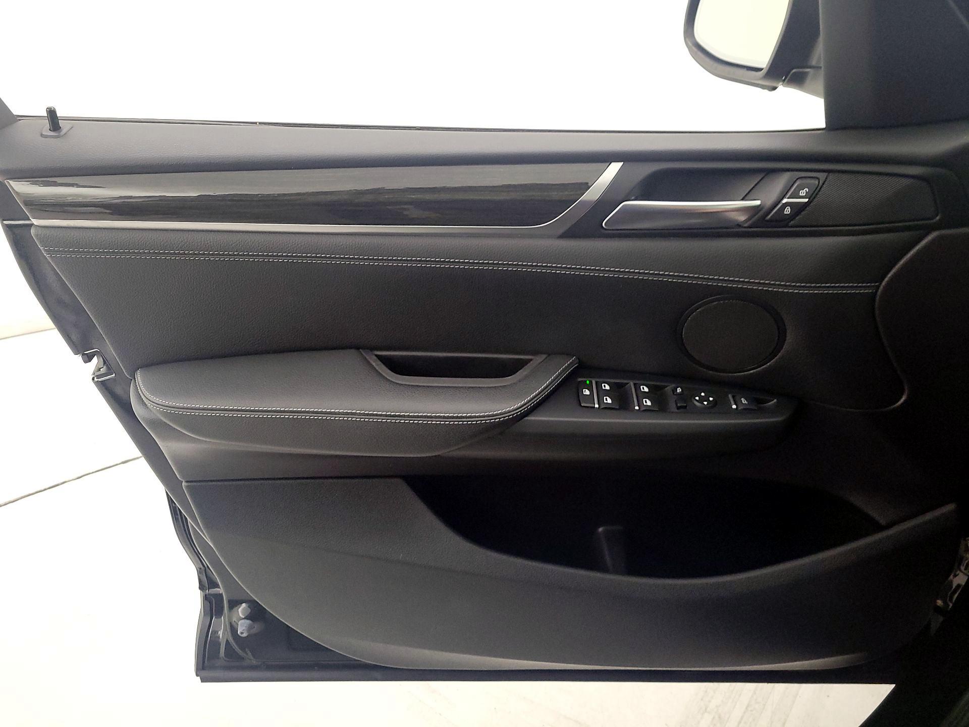 Thumbnail: 2016 BMW X3 - 12