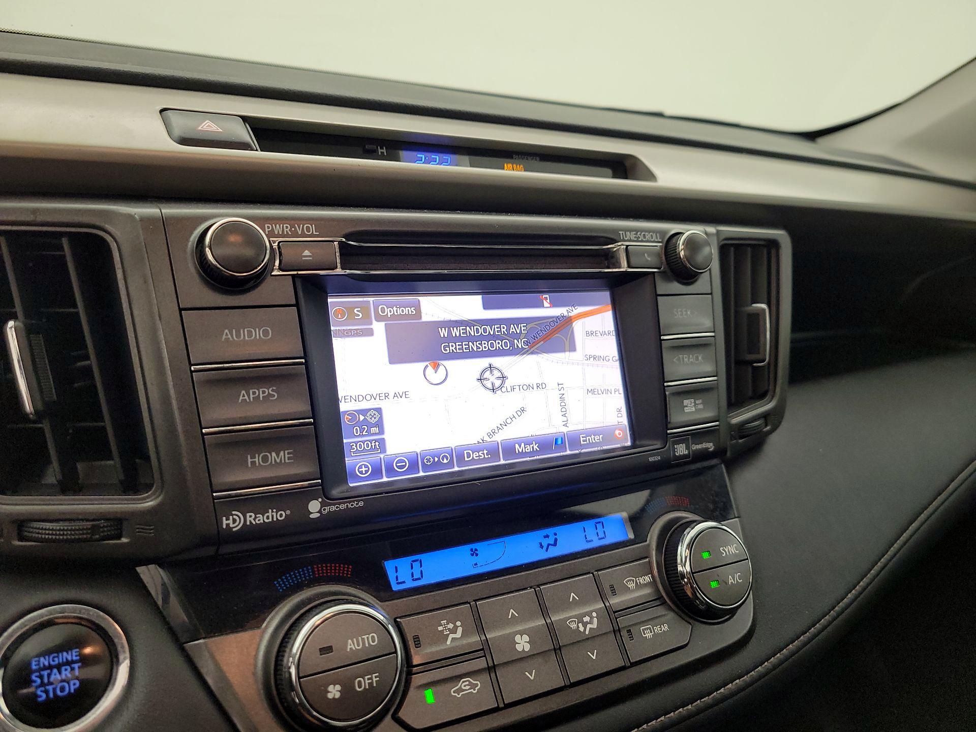 Thumbnail: 2015 Toyota RAV4 - 14