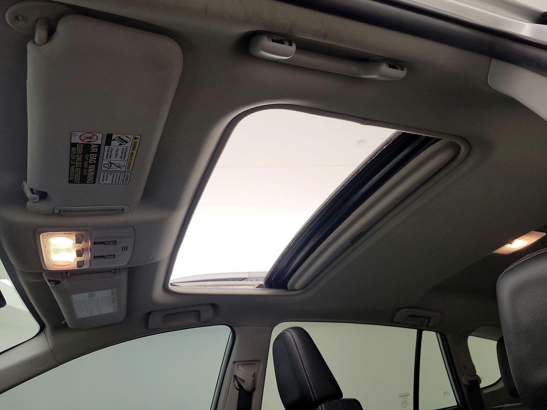 Thumbnail: 2015 Toyota RAV4 - 20