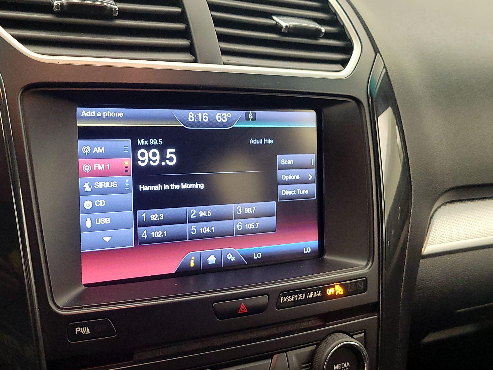 Thumbnail: 2016 Ford Explorer - 15