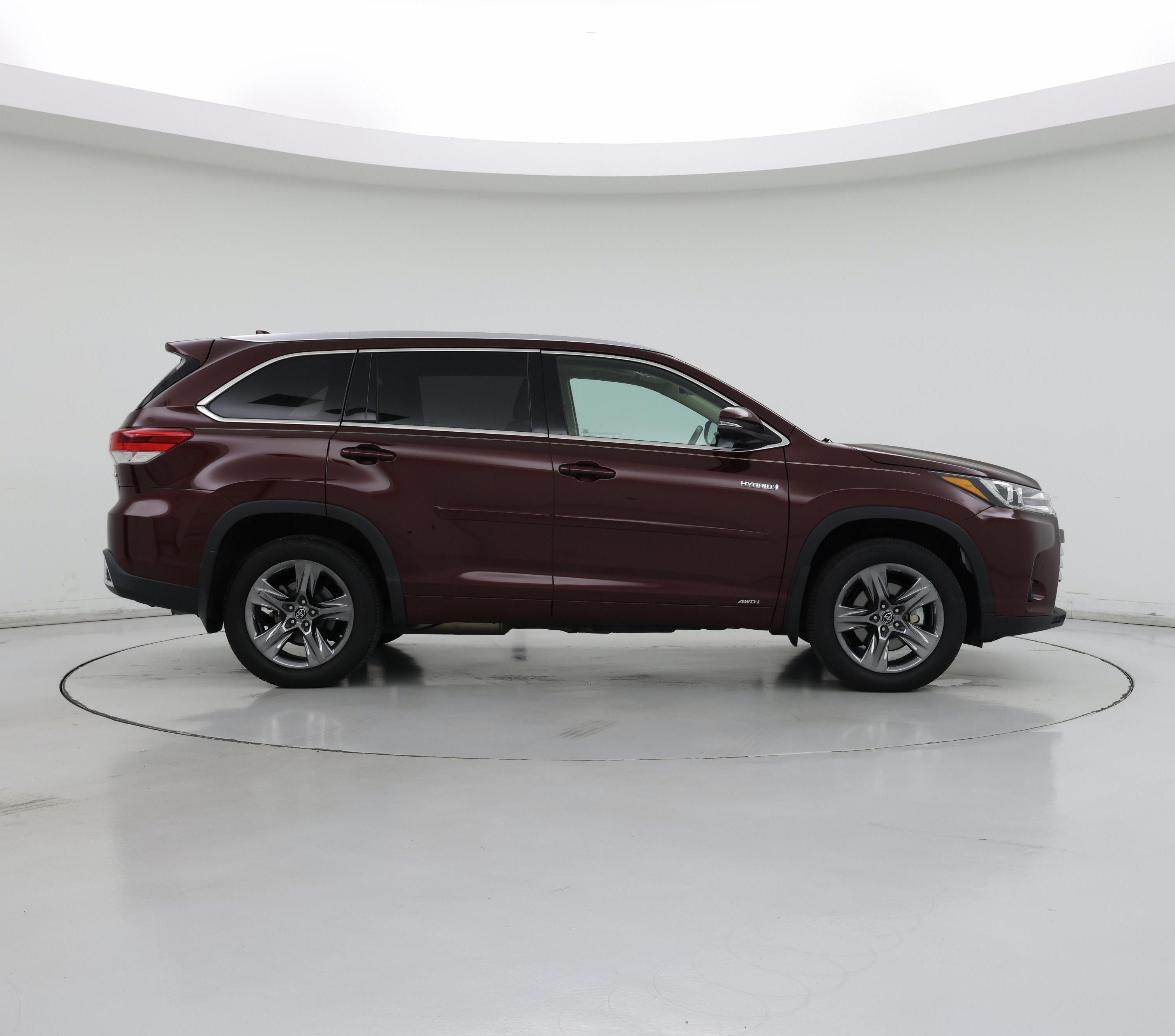 Thumbnail: 2019 Toyota Highlander - 7
