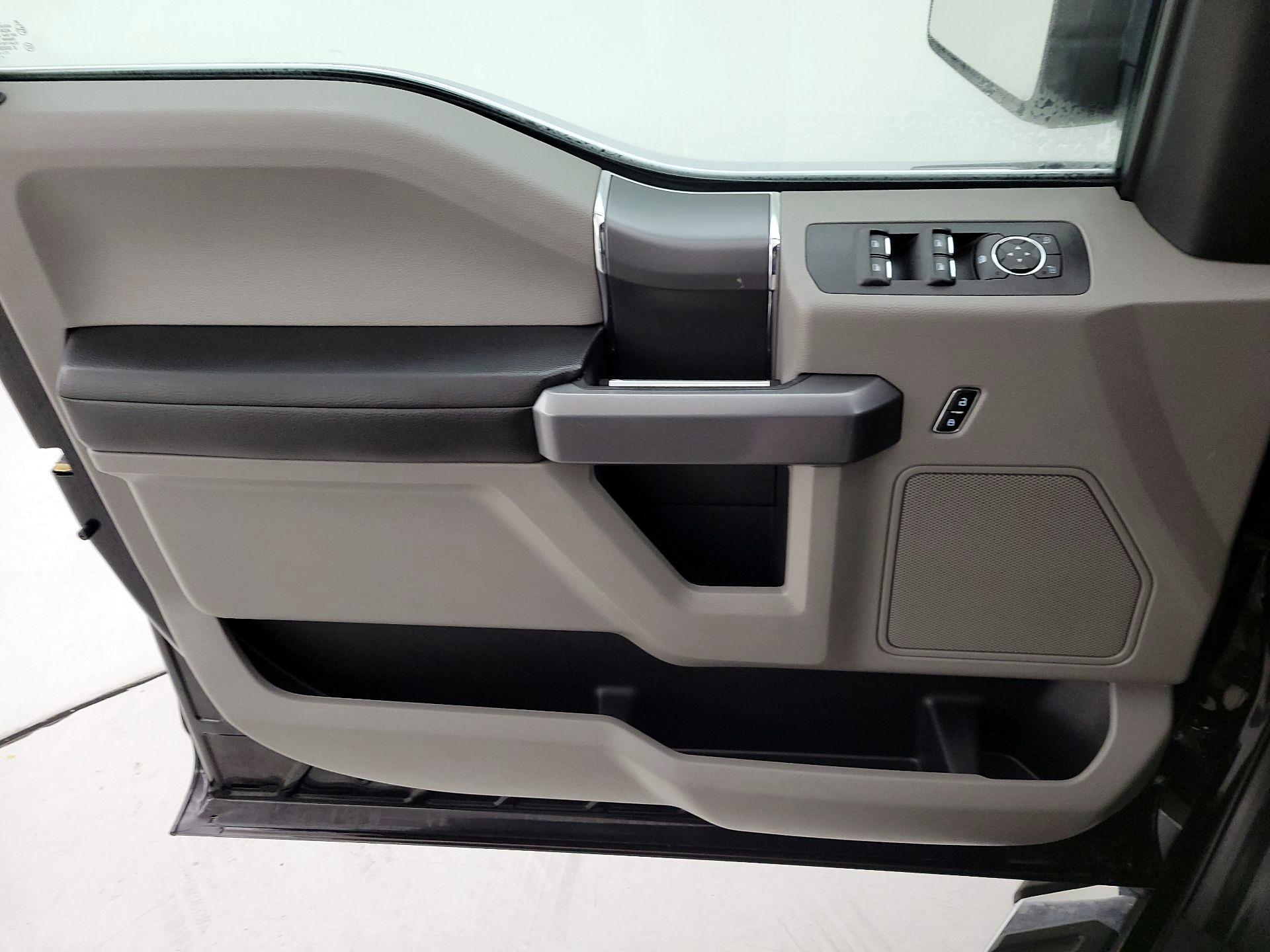 Thumbnail: 2018 Ford F-150 - 12