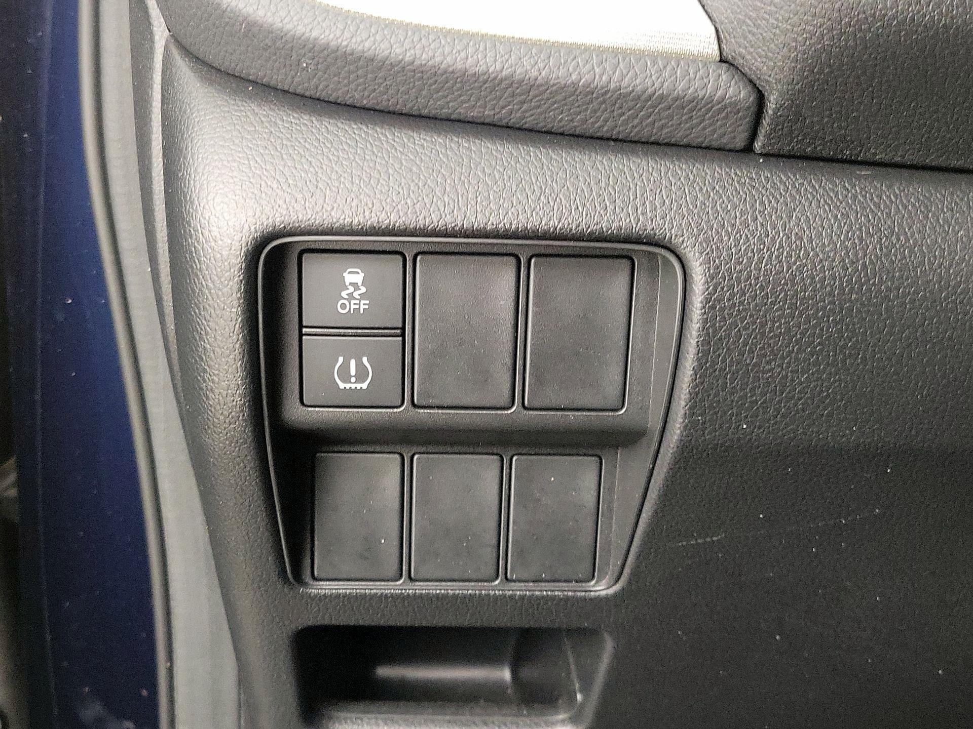 Thumbnail: 2018 Honda CR-V - 13