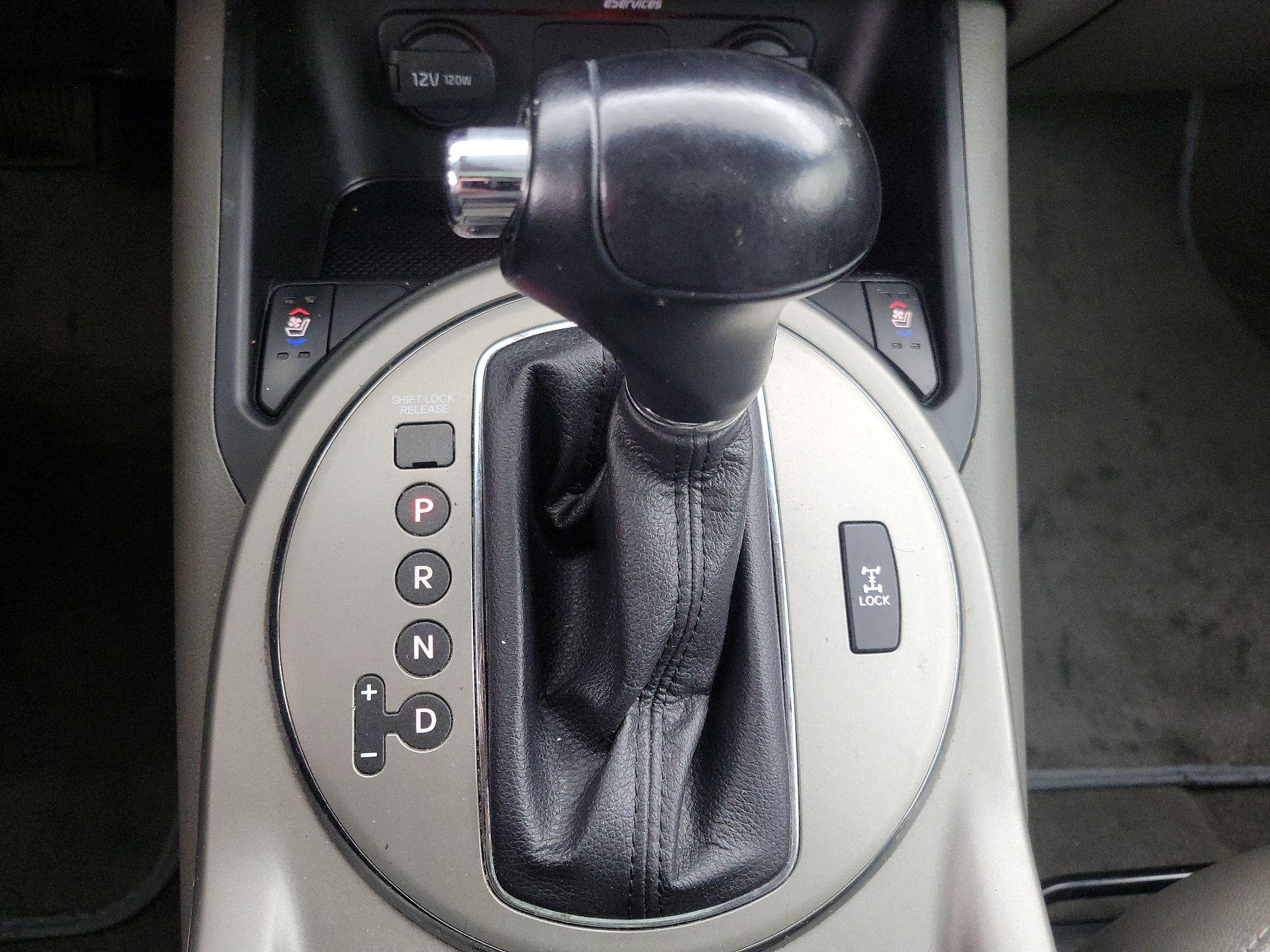 Thumbnail: 2015 Kia Sportage - 18