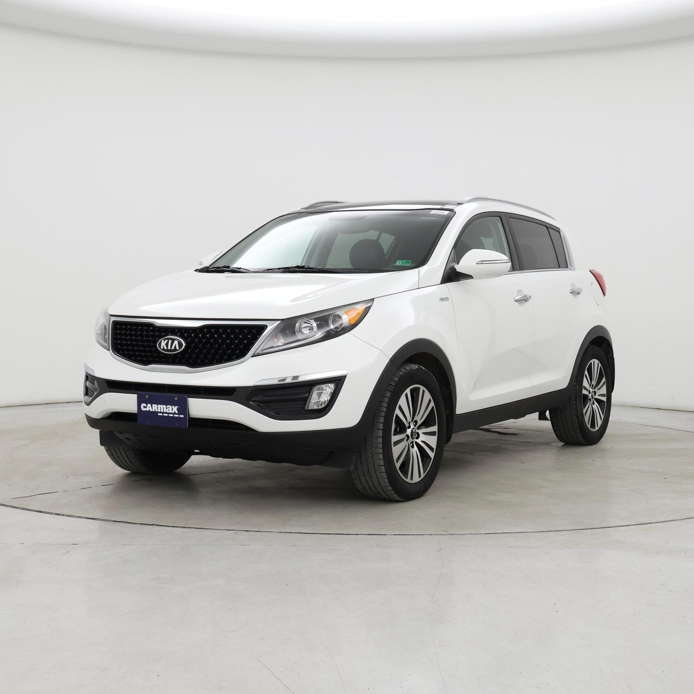 Thumbnail: 2015 Kia Sportage - 4