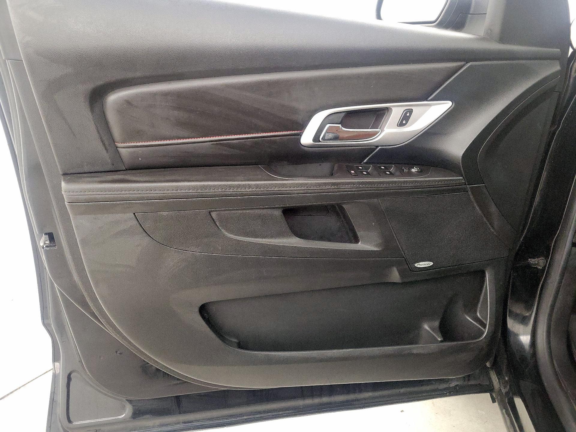 Thumbnail: 2016 GMC Terrain - 12