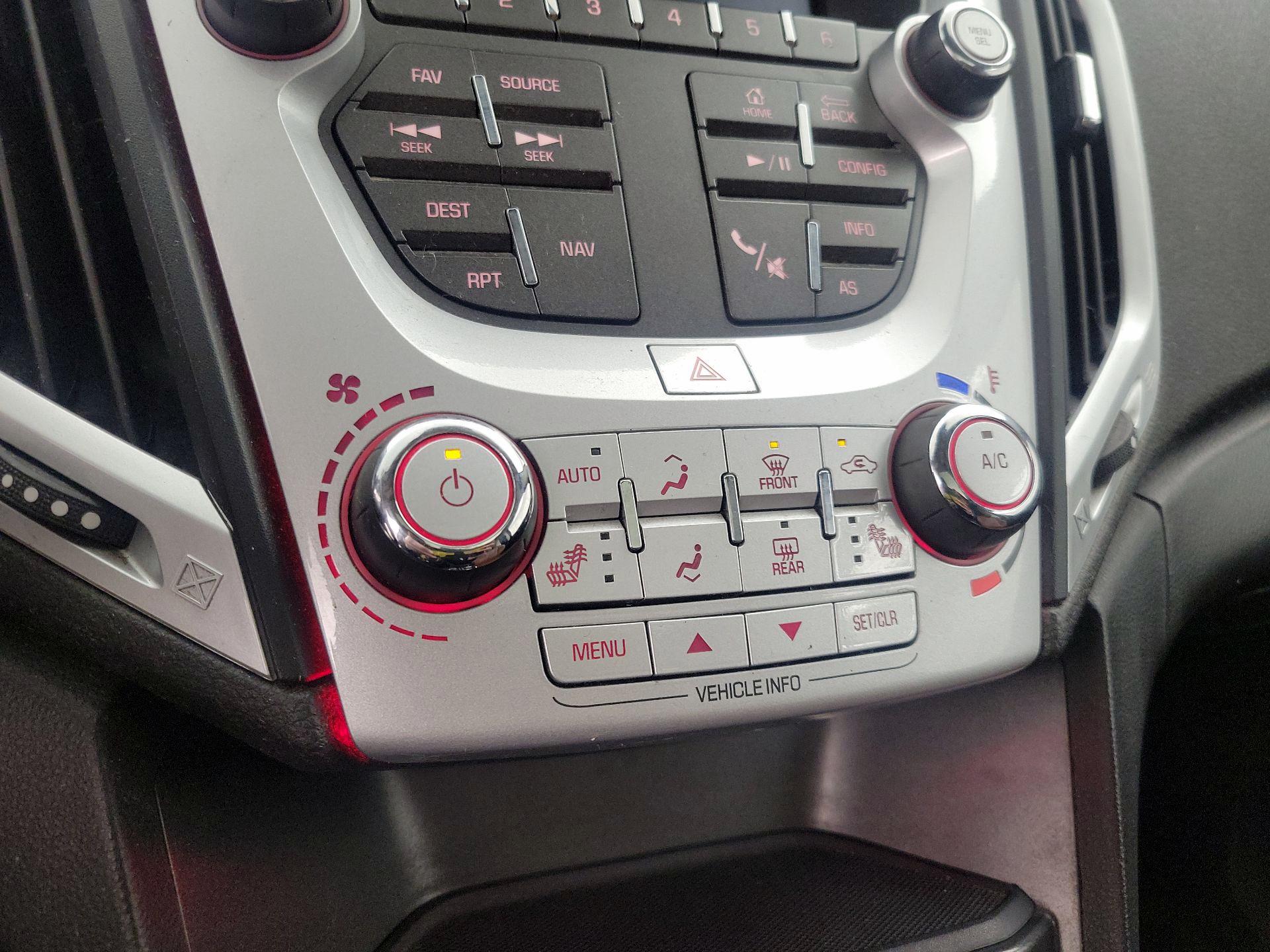 Thumbnail: 2016 GMC Terrain - 16