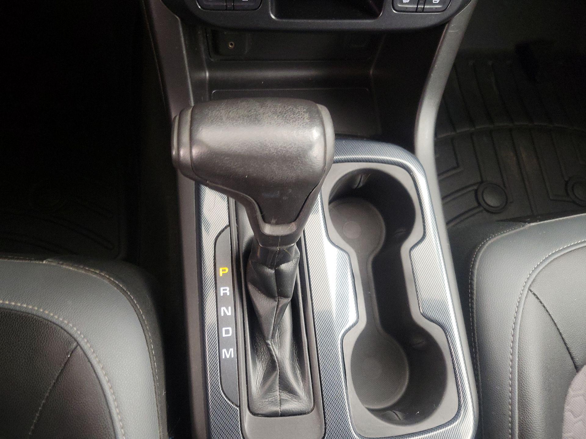 Thumbnail: 2016 Chevrolet Colorado - 18