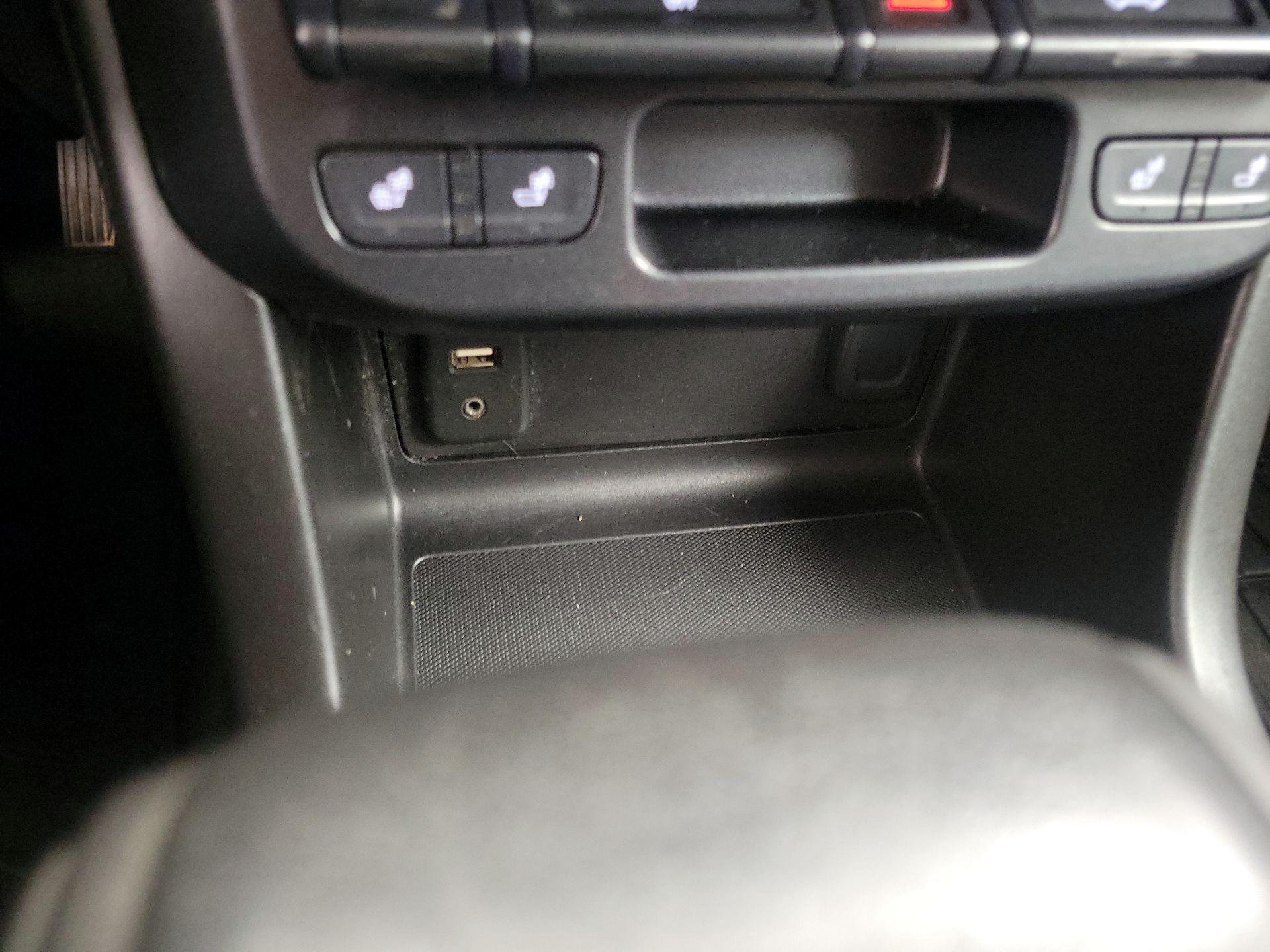 Thumbnail: 2016 Chevrolet Colorado - 19