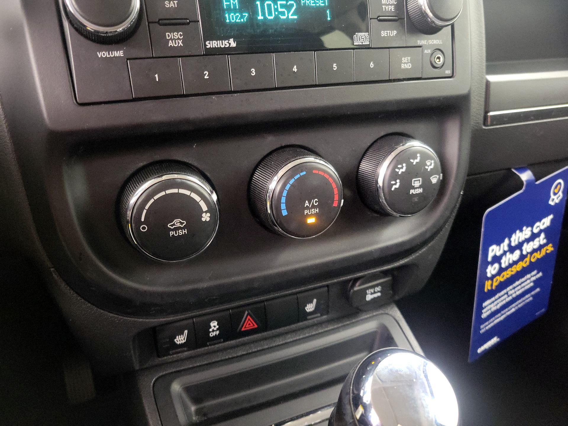 Thumbnail: 2016 Jeep Patriot - 14