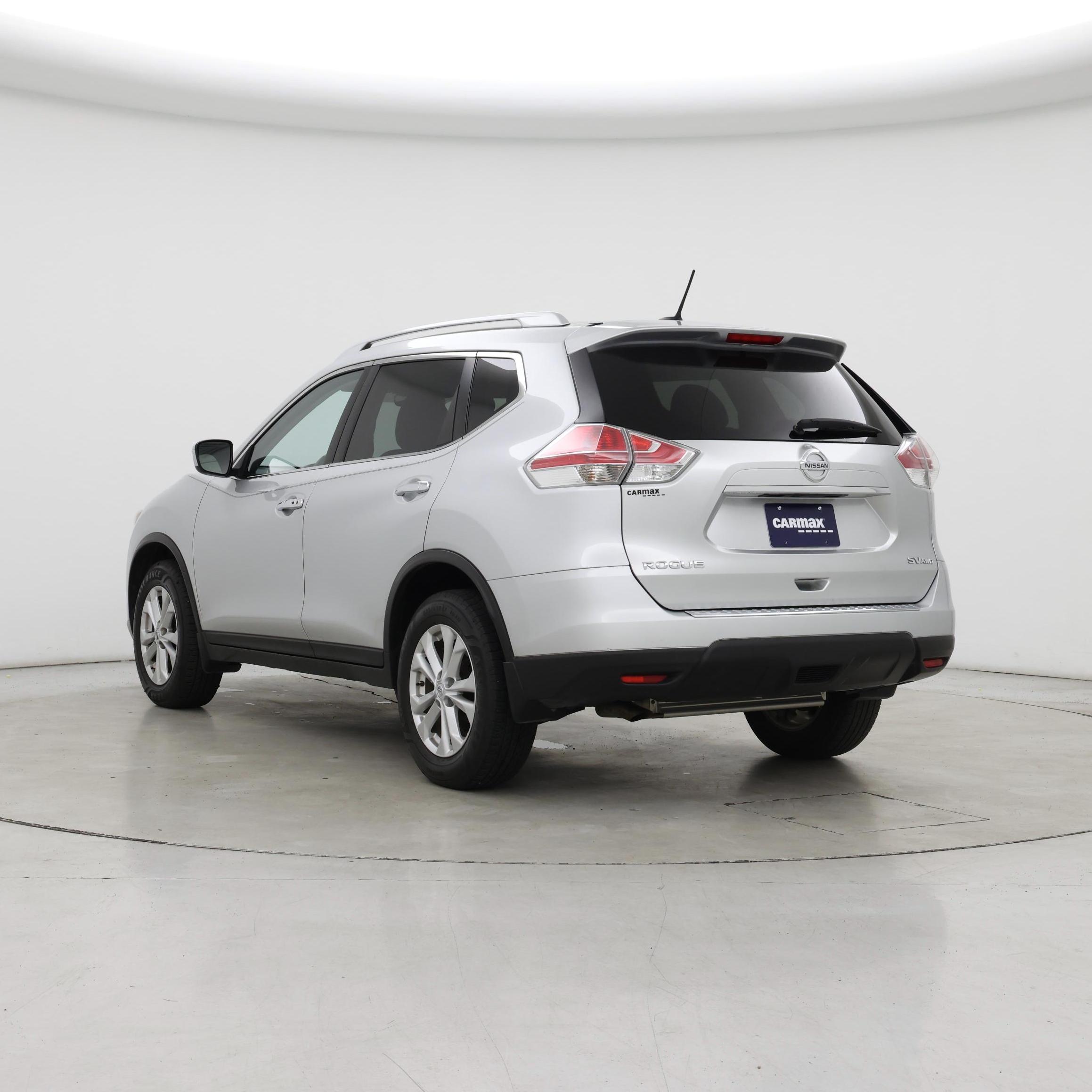 Thumbnail: 2016 Nissan Rogue - 2