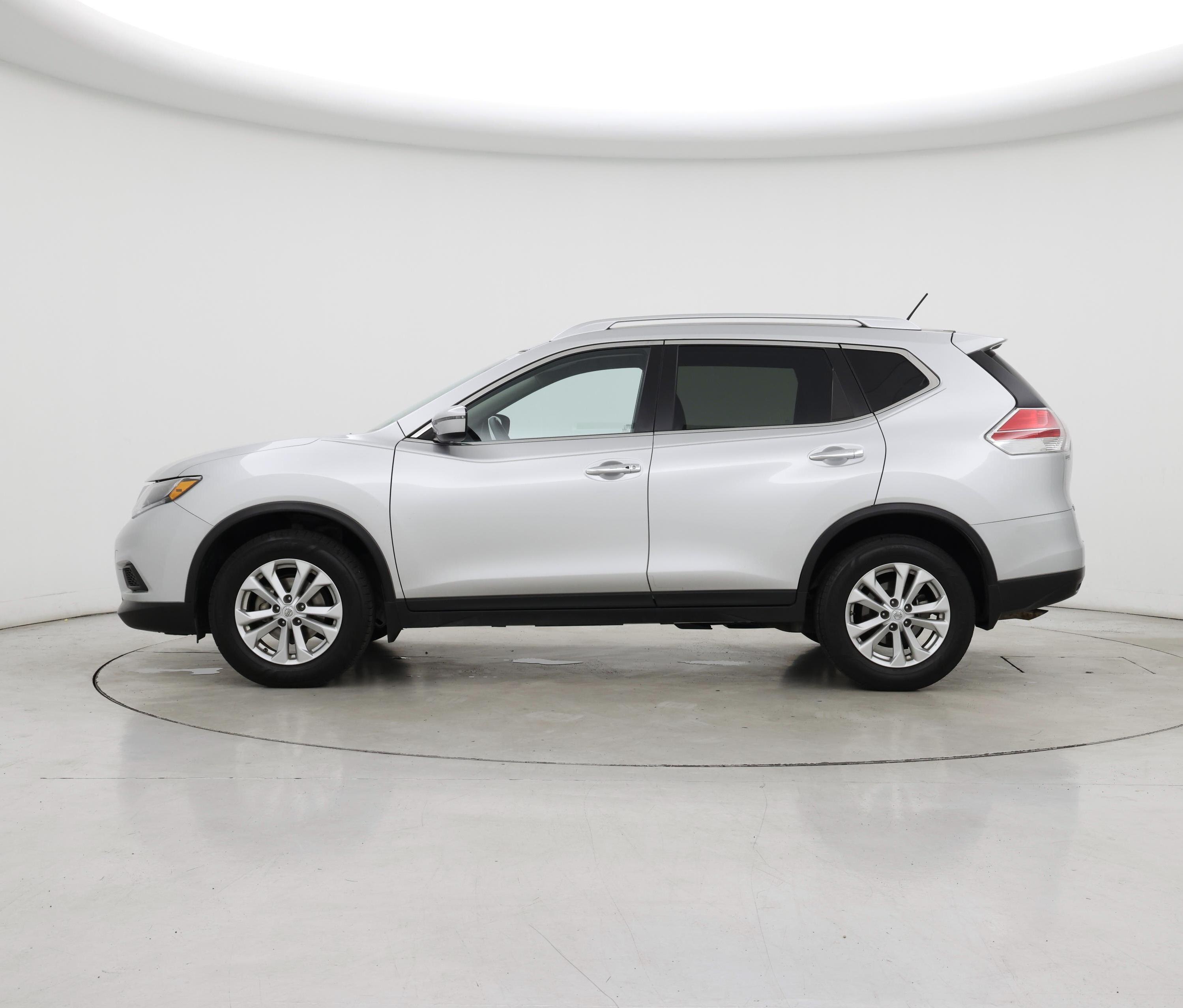 Thumbnail: 2016 Nissan Rogue - 3