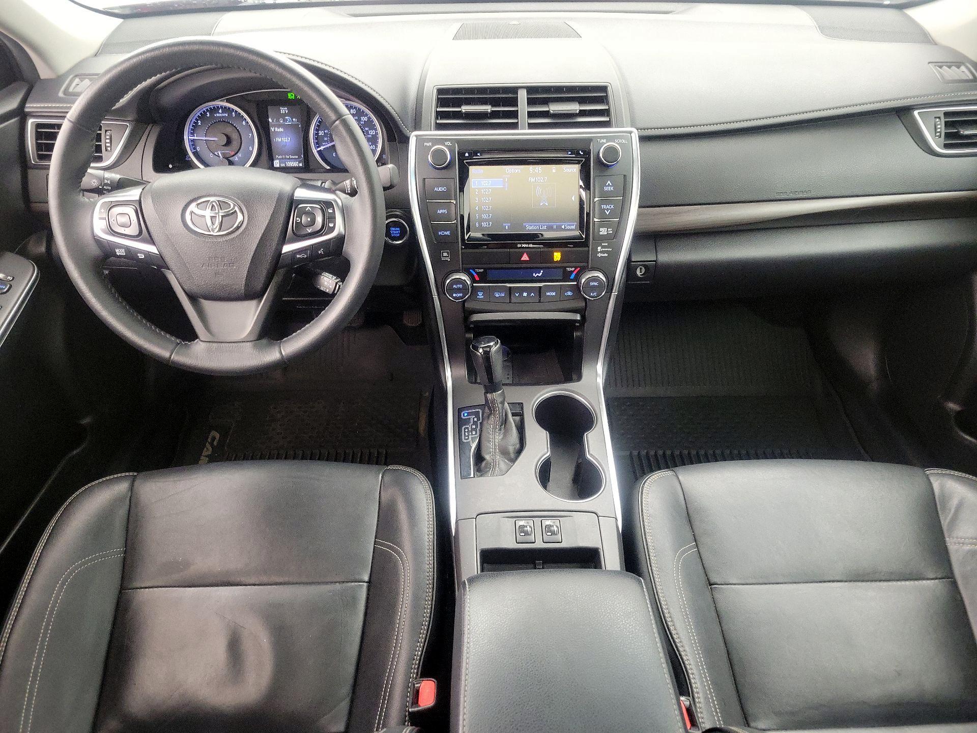 Thumbnail: 2016 Toyota Camry - 9