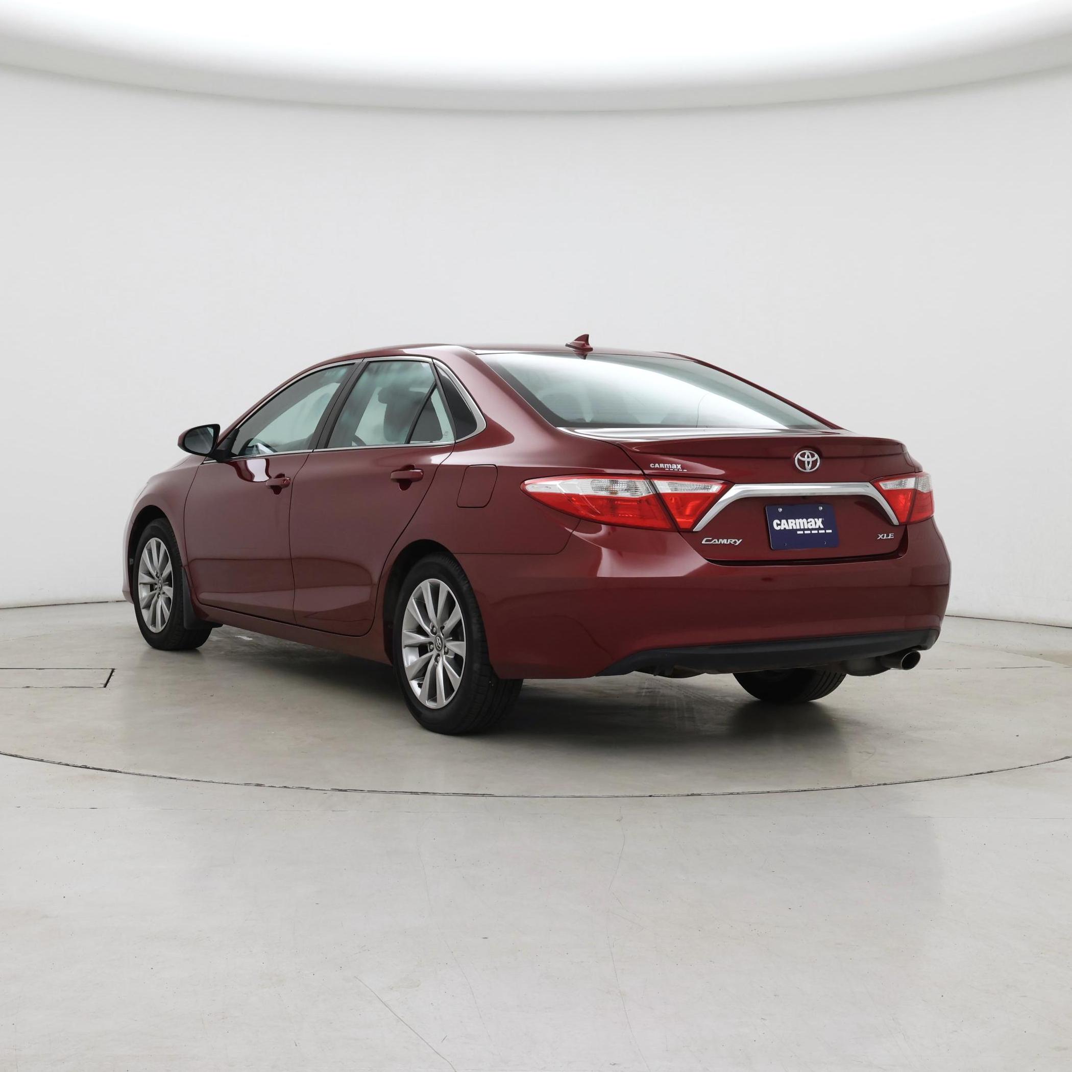 Thumbnail: 2016 Toyota Camry - 2