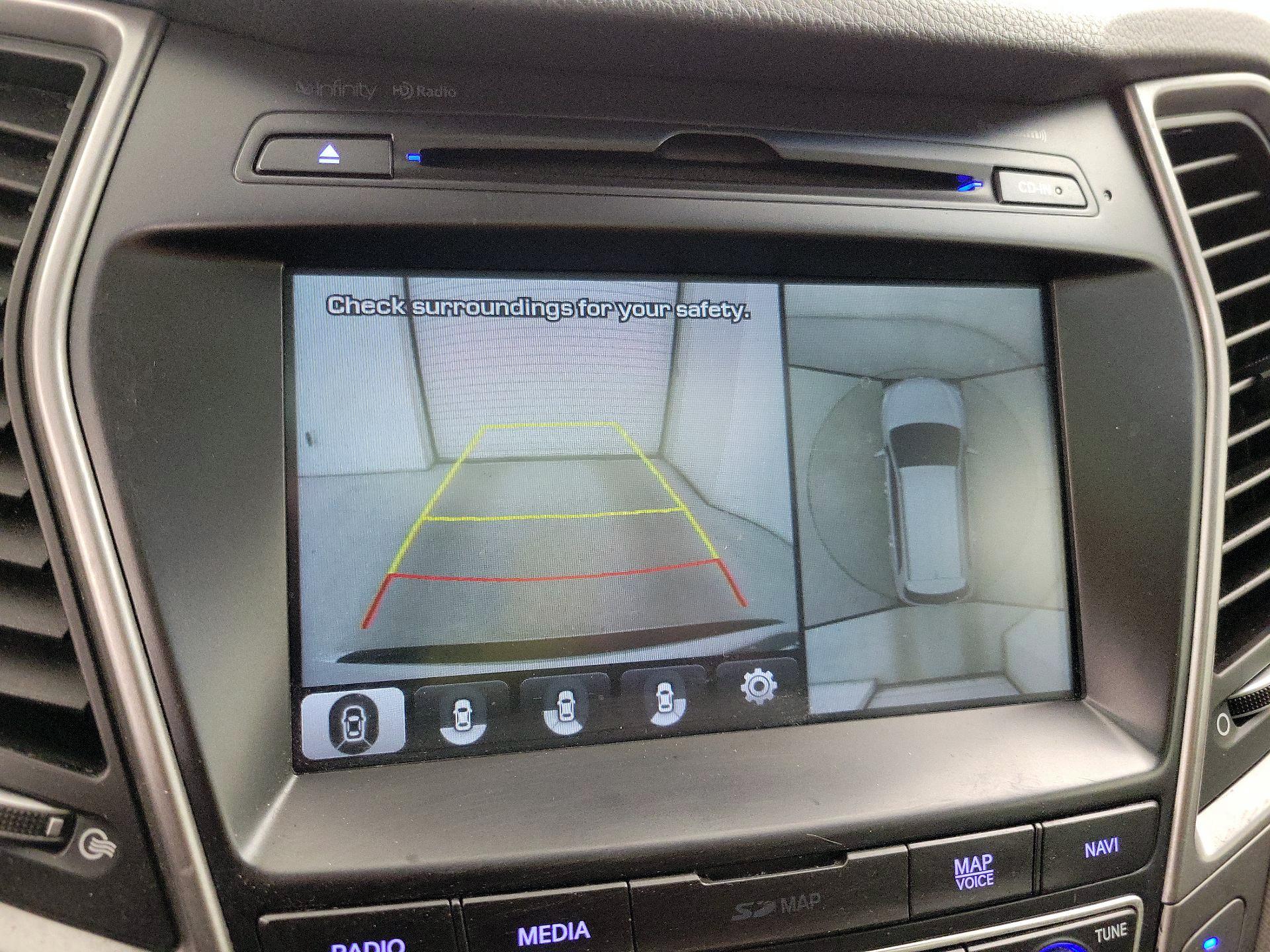 Thumbnail: 2017 Hyundai Santa Fe - 15