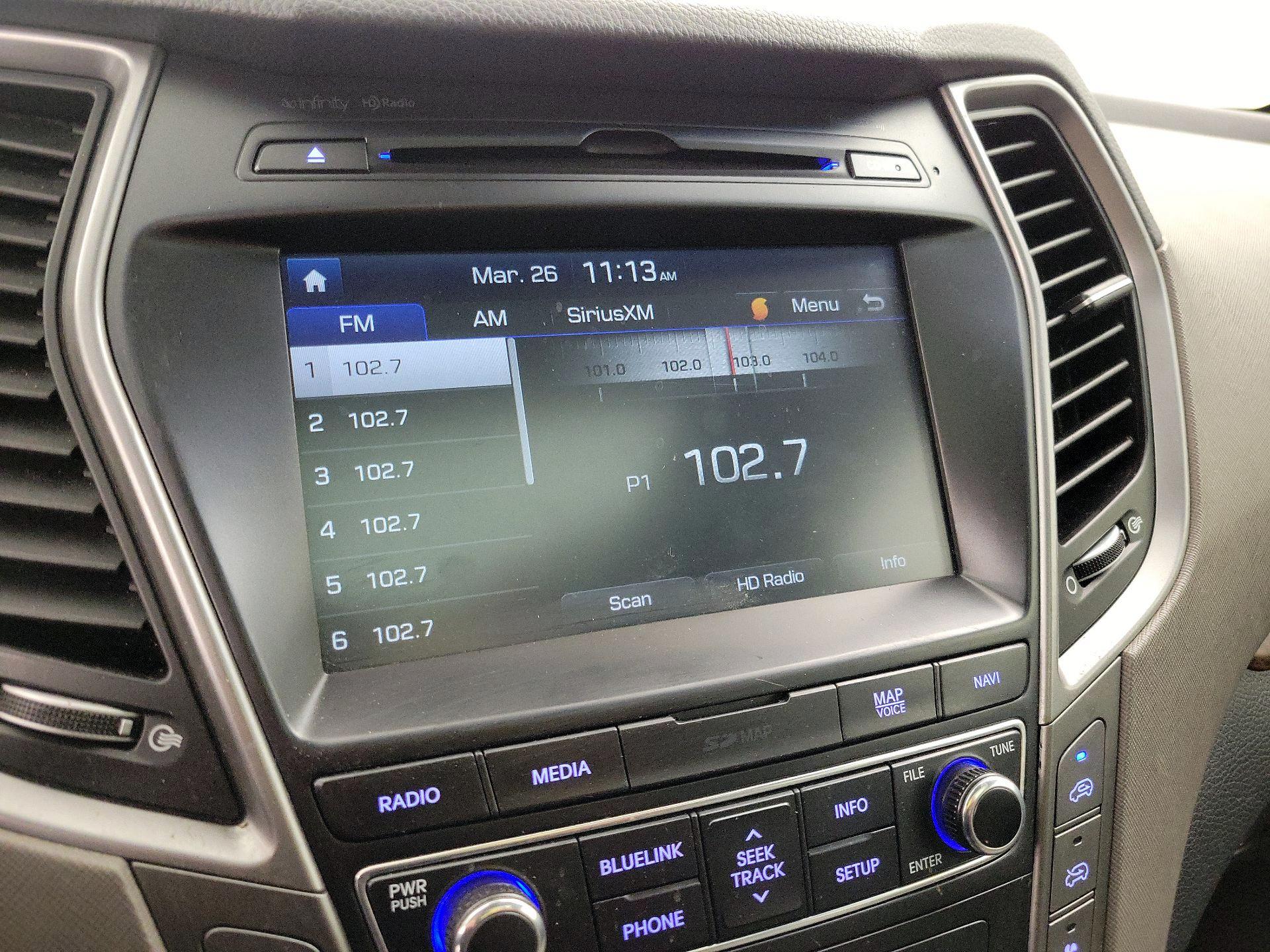 Thumbnail: 2017 Hyundai Santa Fe - 16