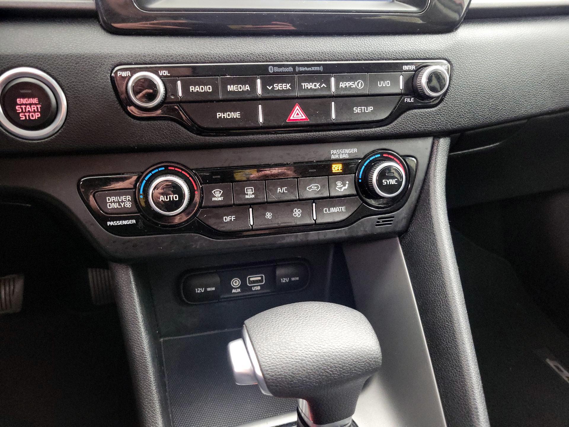 Thumbnail: 2019 Kia Niro - 16