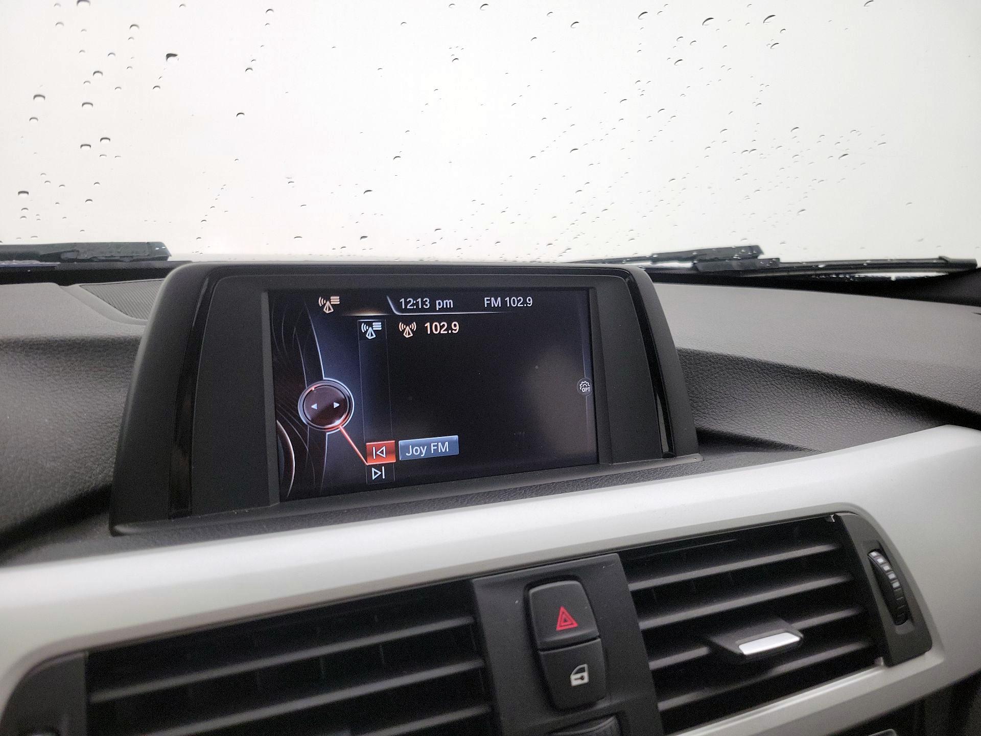 Thumbnail: 2016 BMW 3 Series - 15