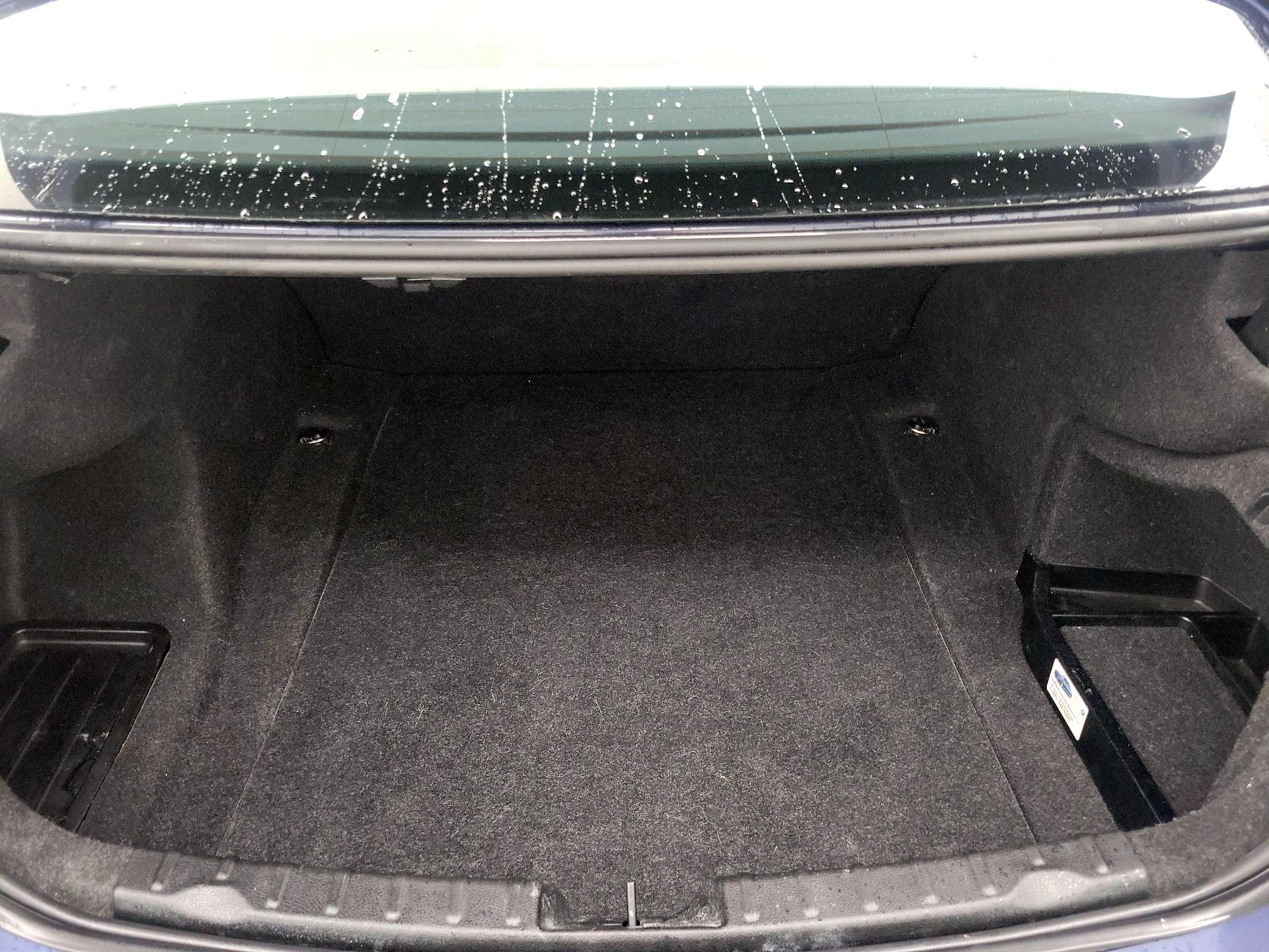 Thumbnail: 2016 BMW 3 Series - 20