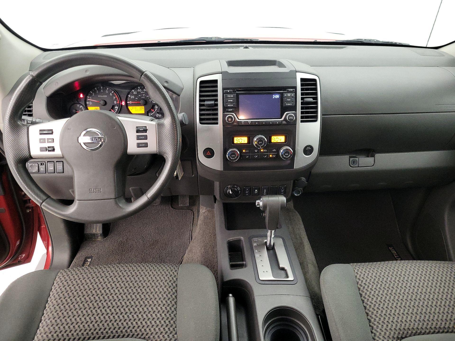 Thumbnail: 2015 Nissan Frontier - 9