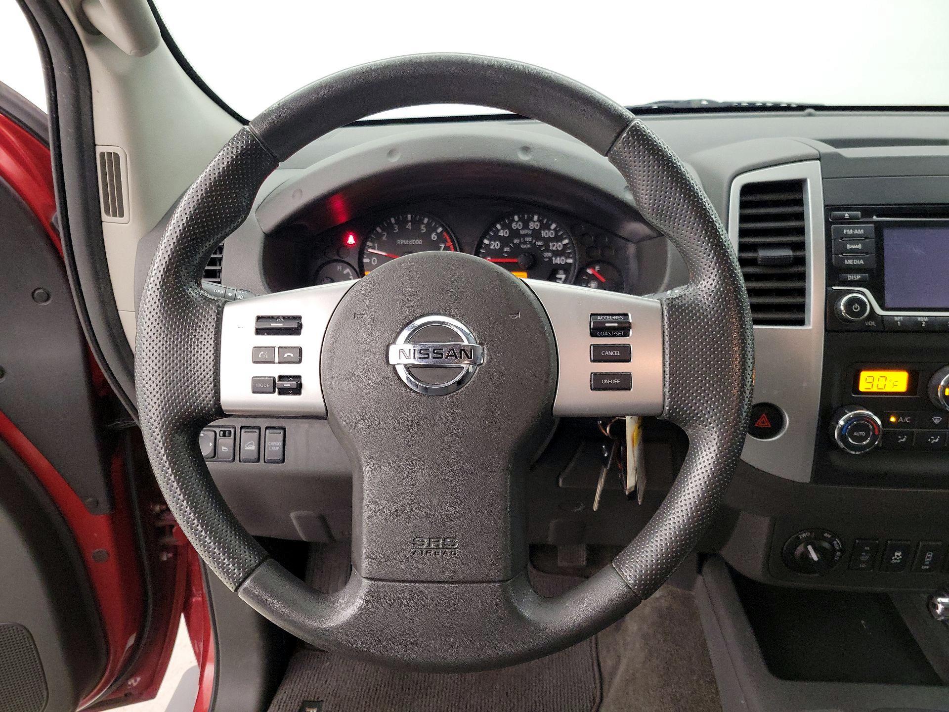 Thumbnail: 2015 Nissan Frontier - 10