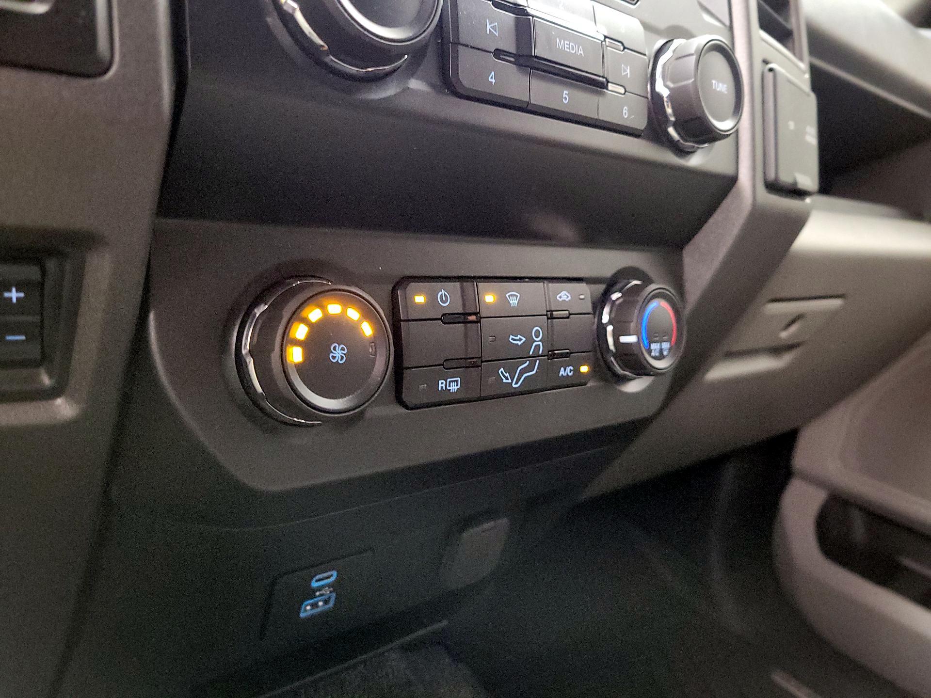 Thumbnail: 2022 Ford F-250 - 16