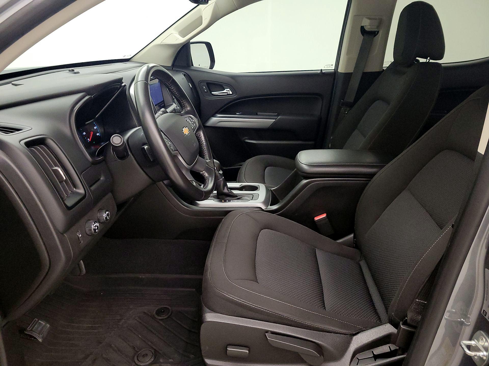 Thumbnail: 2022 Chevrolet Colorado - 11