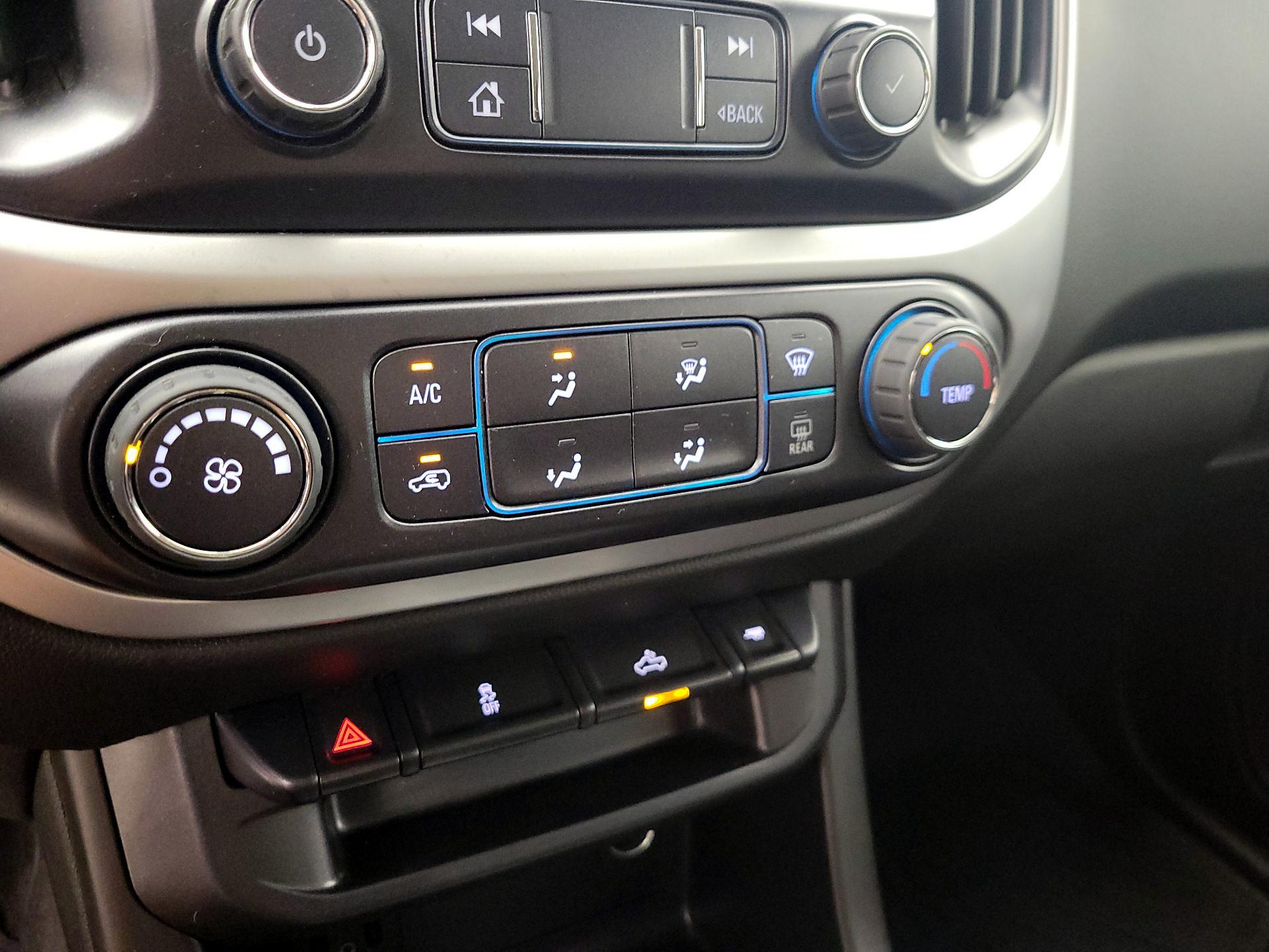 Thumbnail: 2022 Chevrolet Colorado - 16