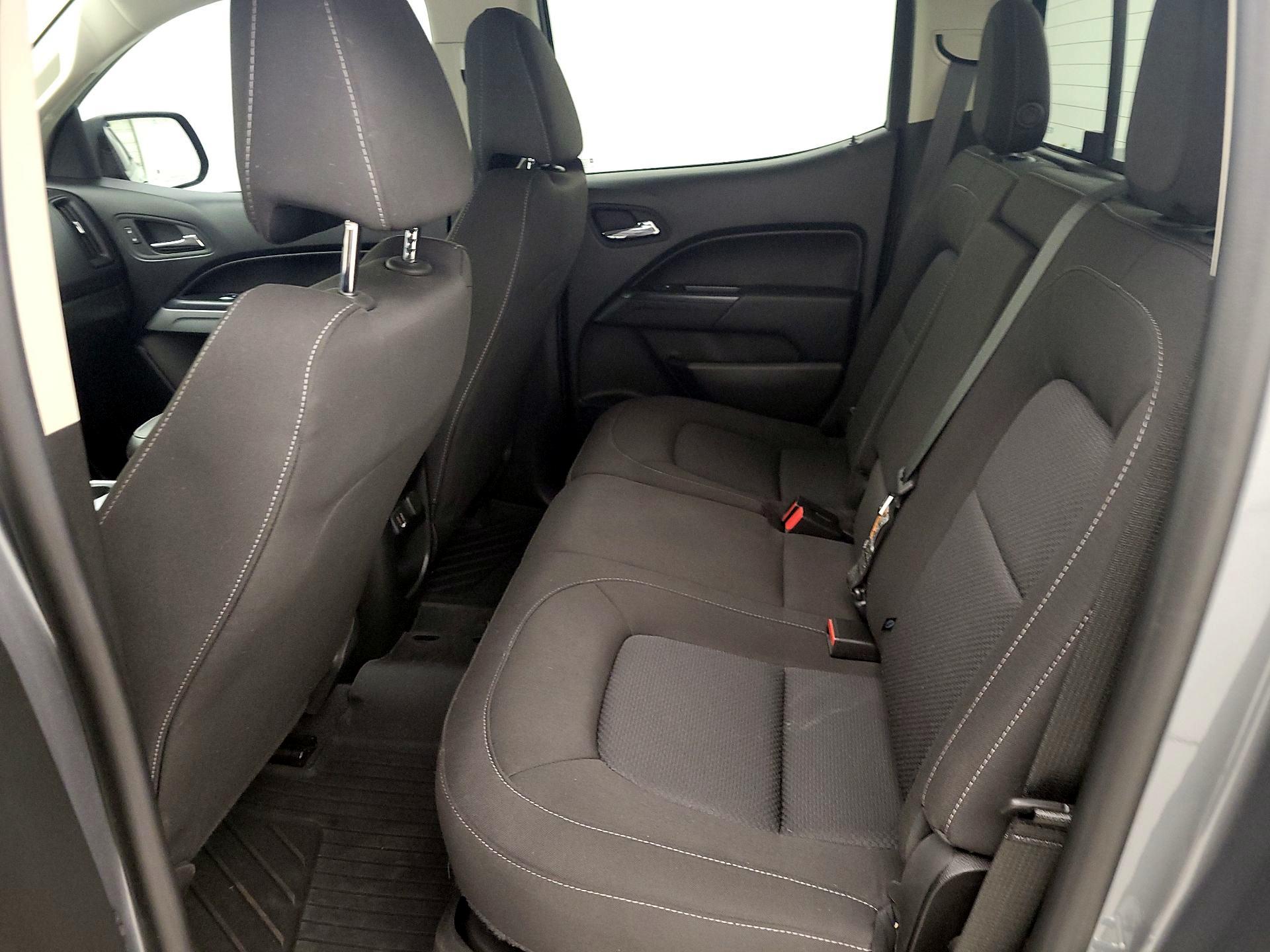 Thumbnail: 2022 Chevrolet Colorado - 19