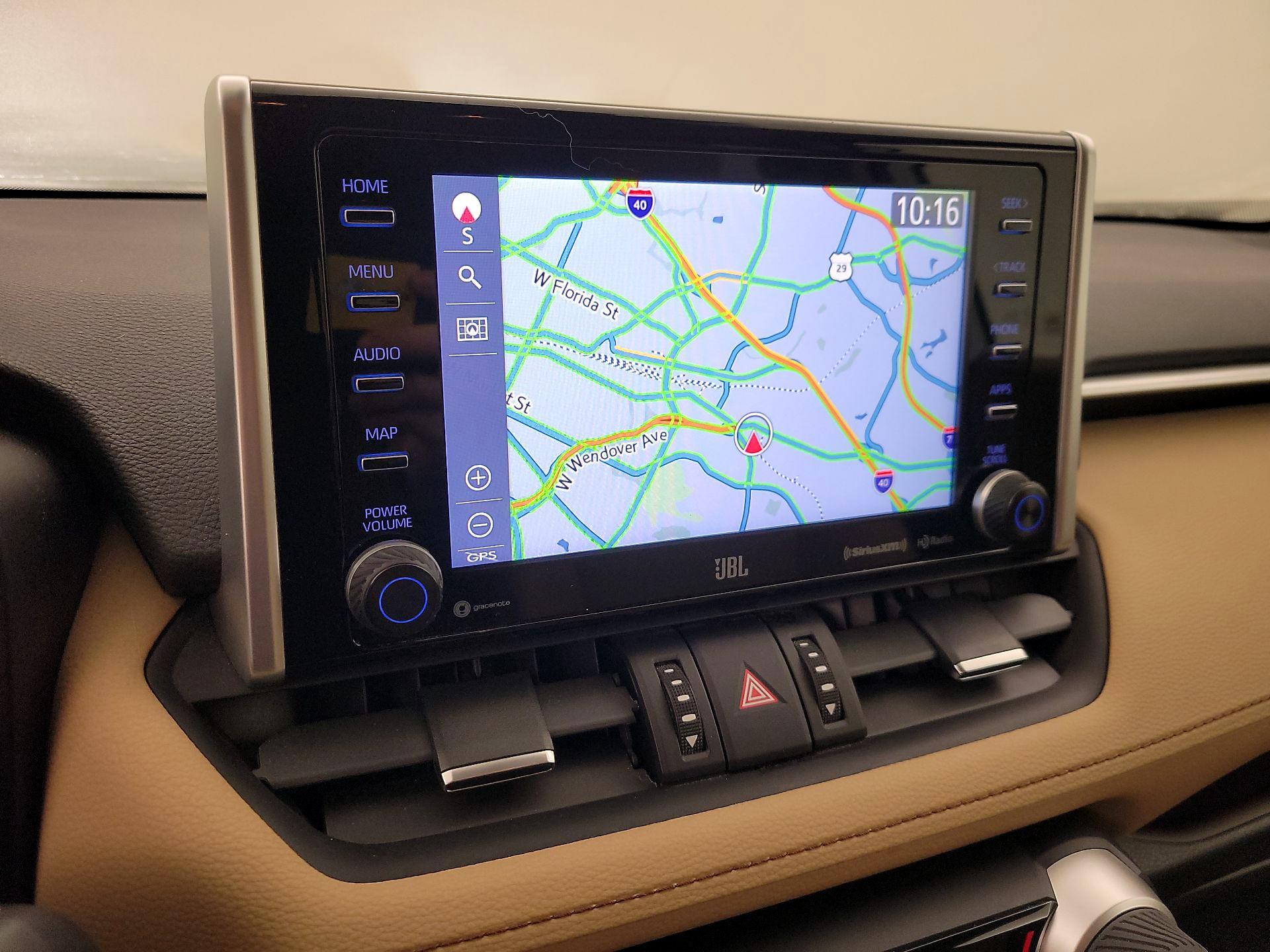 Thumbnail: 2020 Toyota RAV4 - 14