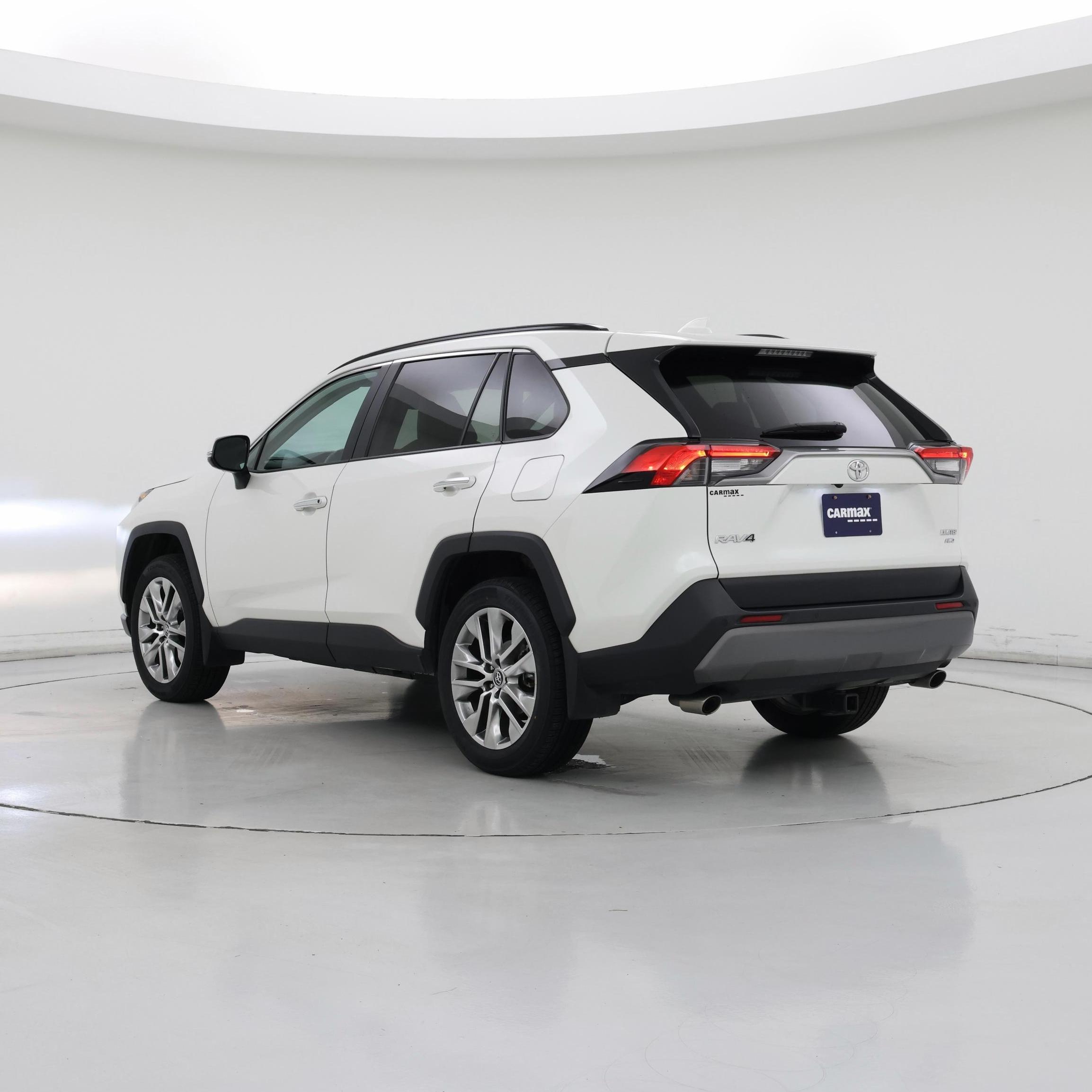 Thumbnail: 2020 Toyota RAV4 - 2