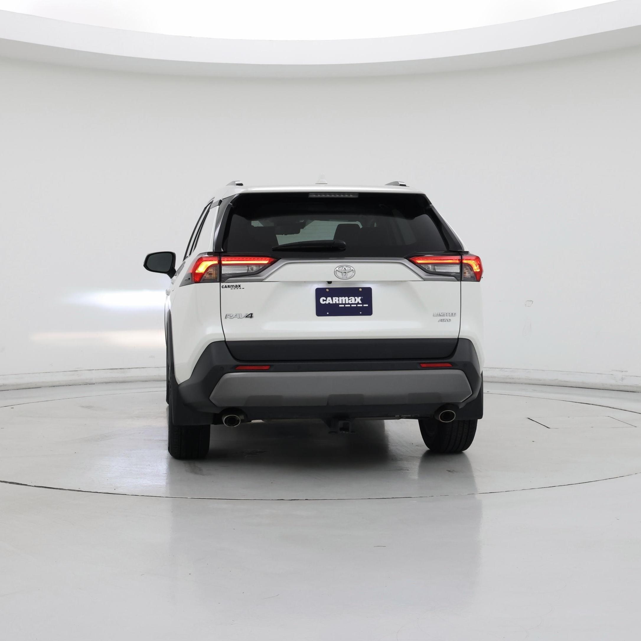 Thumbnail: 2020 Toyota RAV4 - 6