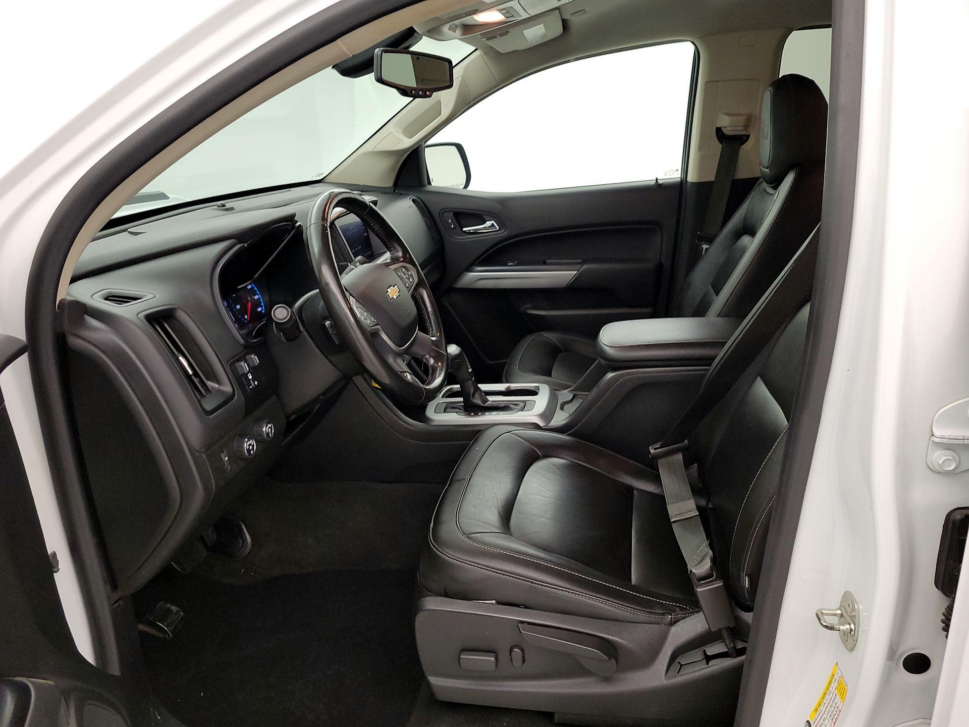 Thumbnail: 2019 Chevrolet Colorado - 11