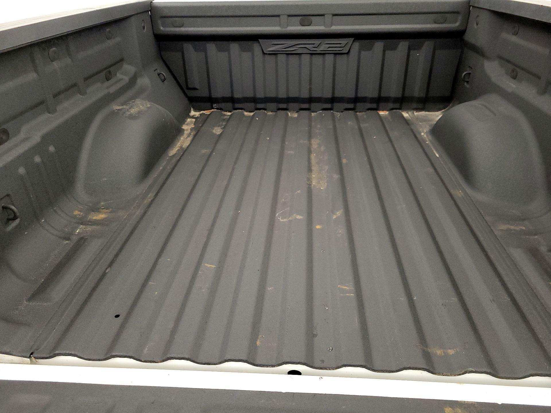 Thumbnail: 2019 Chevrolet Colorado - 20
