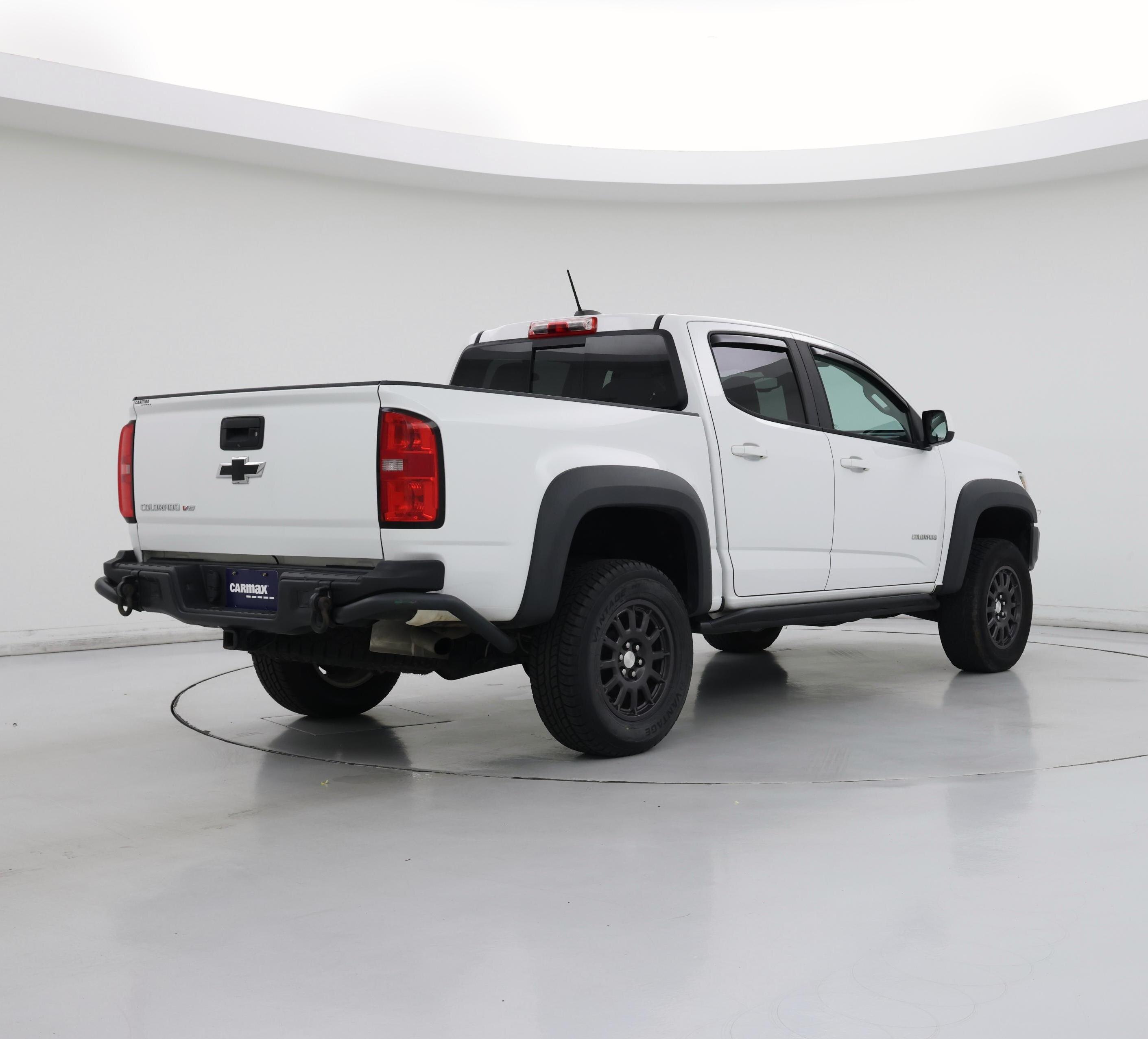 Thumbnail: 2019 Chevrolet Colorado - 8