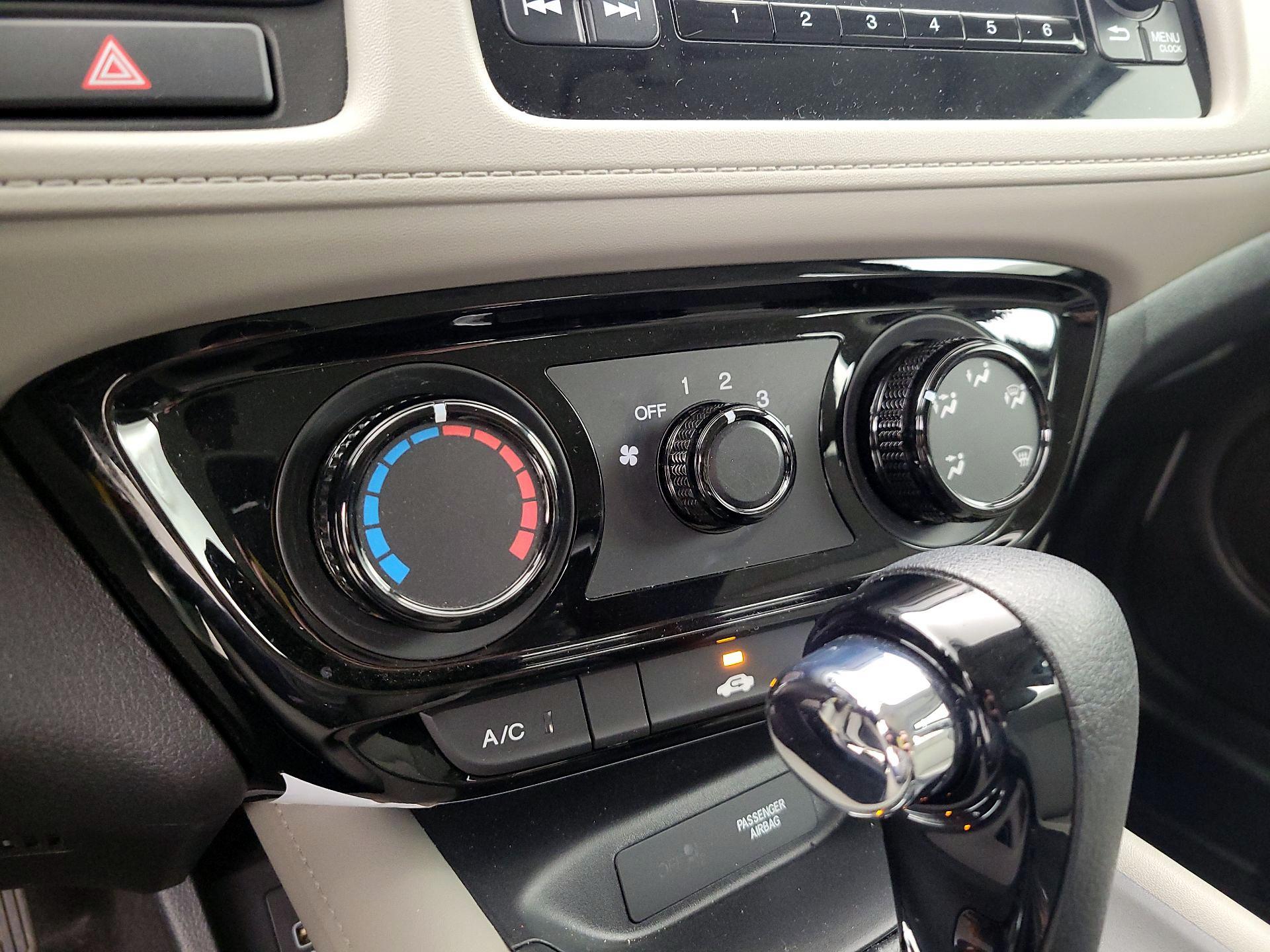 Thumbnail: 2022 Honda HR-V - 16