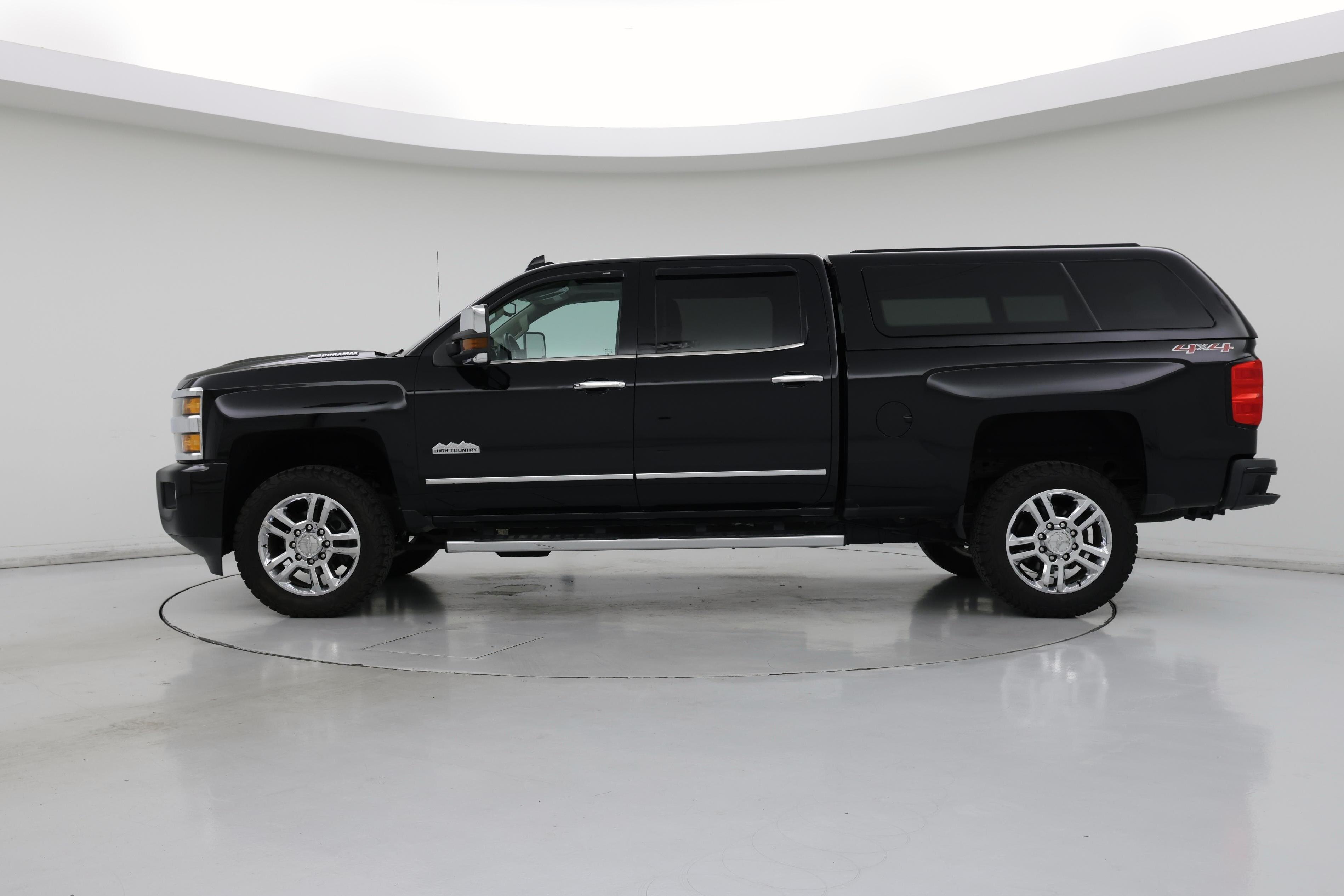 Thumbnail: 2017 Chevrolet Silverado 2500 - 3