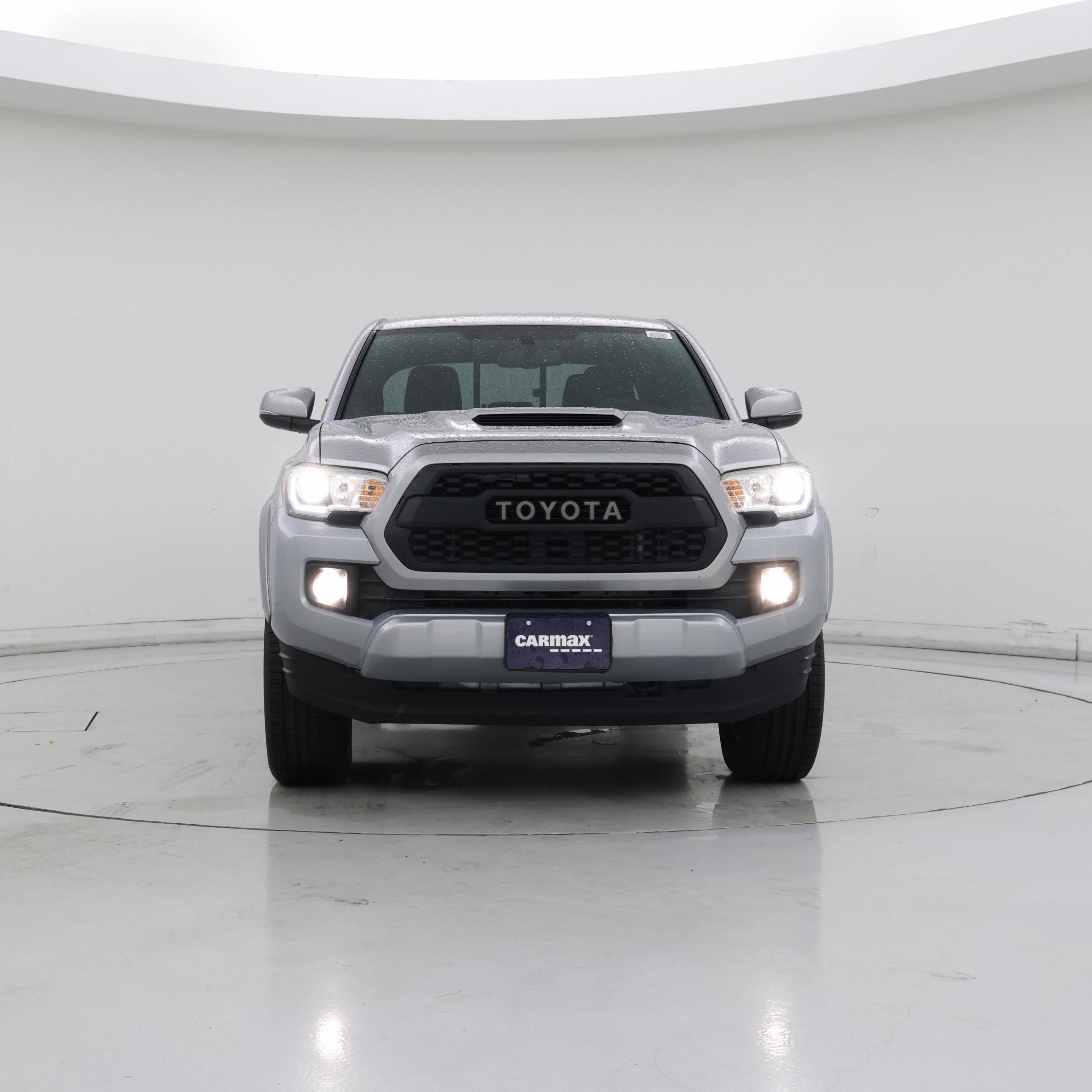 Thumbnail: 2016 Toyota Tacoma - 5