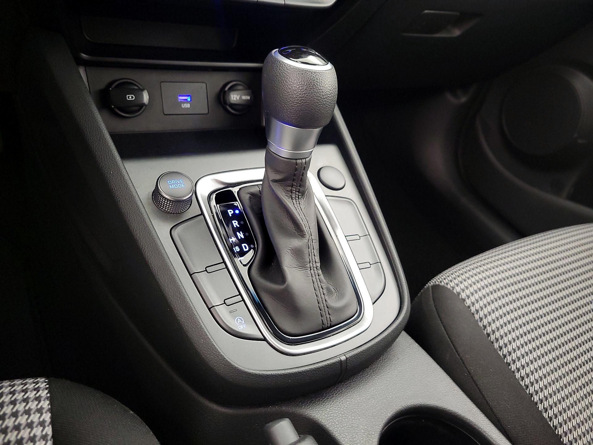 Thumbnail: 2022 Hyundai Kona - 17