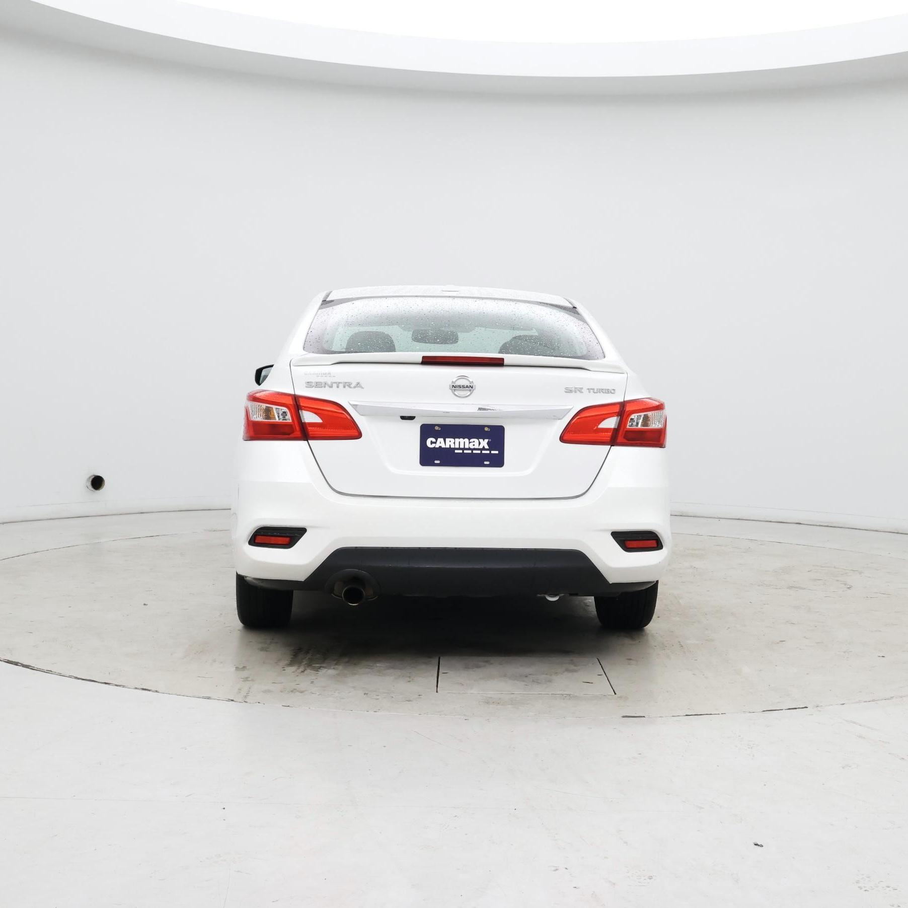 Thumbnail: 2017 Nissan Sentra - 6