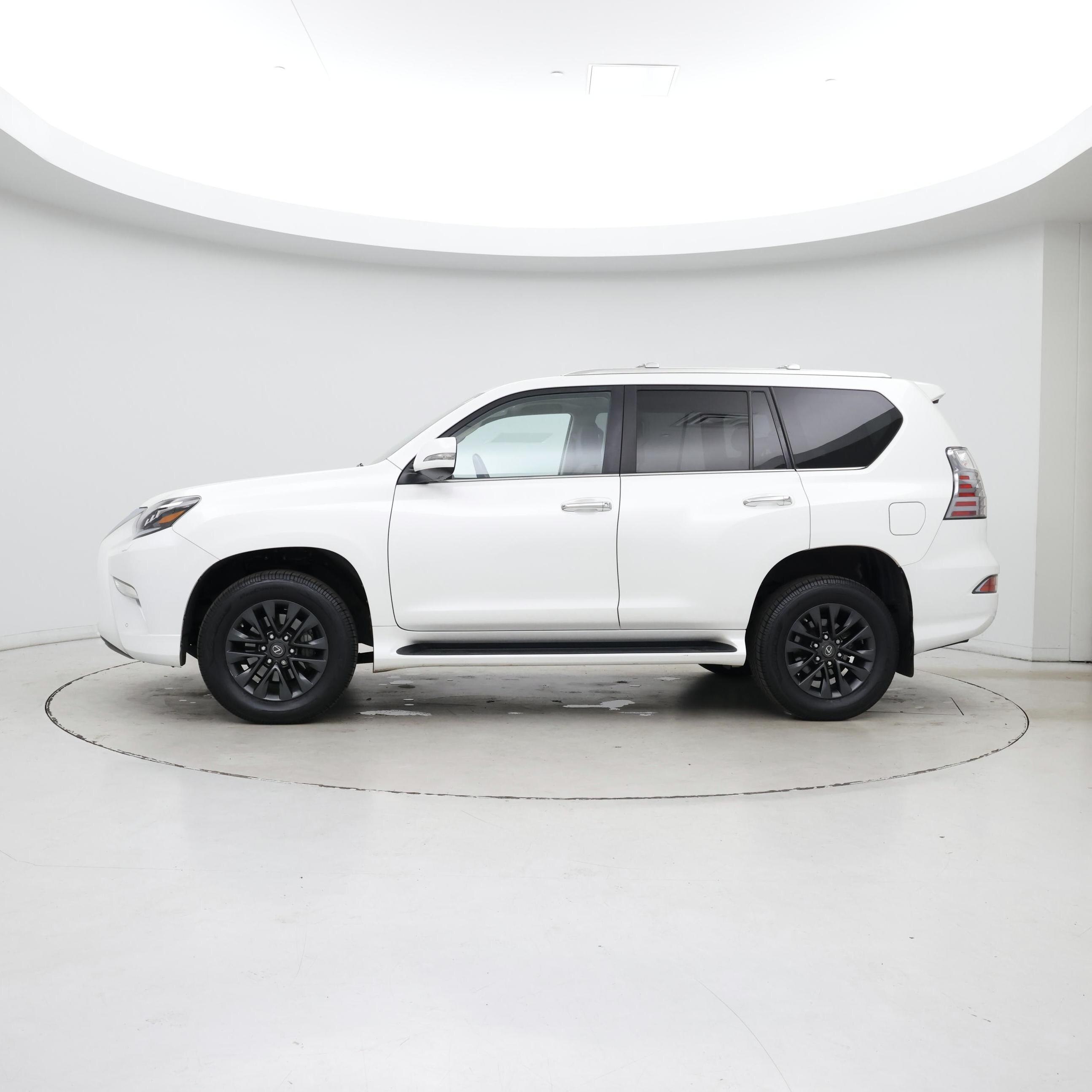 Thumbnail: 2022 Lexus GX - 3