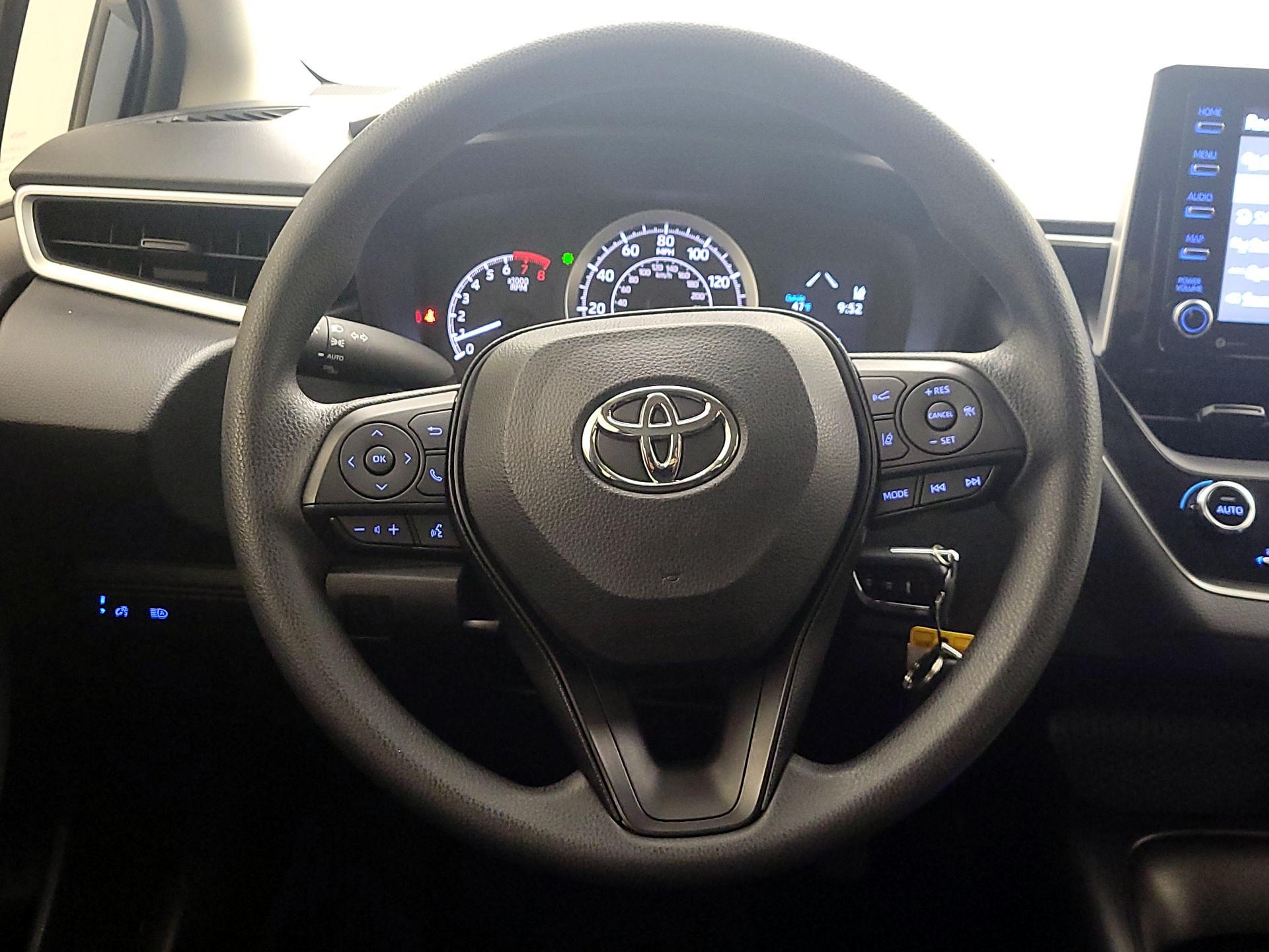 Thumbnail: 2021 Toyota Corolla - 10