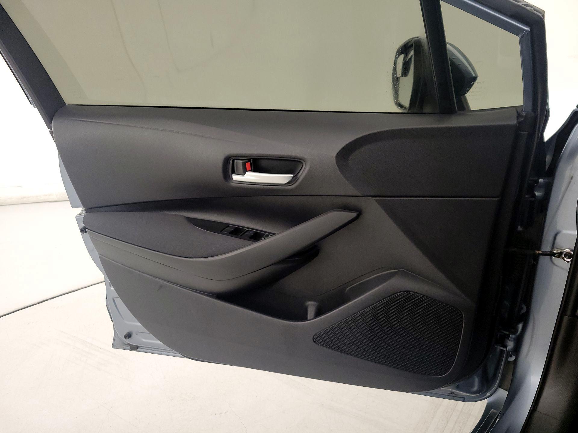 Thumbnail: 2021 Toyota Corolla - 12